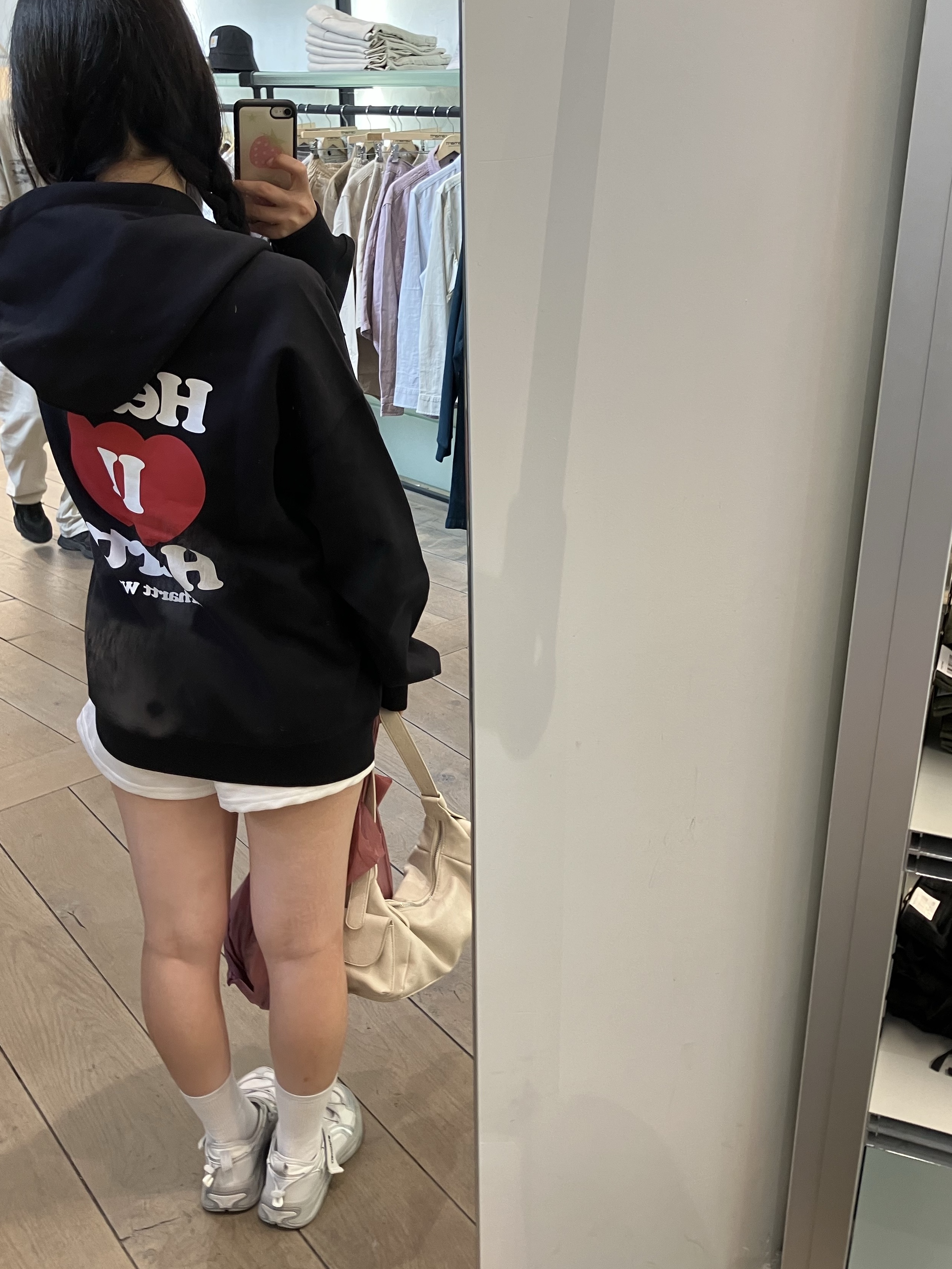Carhartt WIP Hooded Heart II Hartt Sweat Jacket Black 착용 스타일 - 2