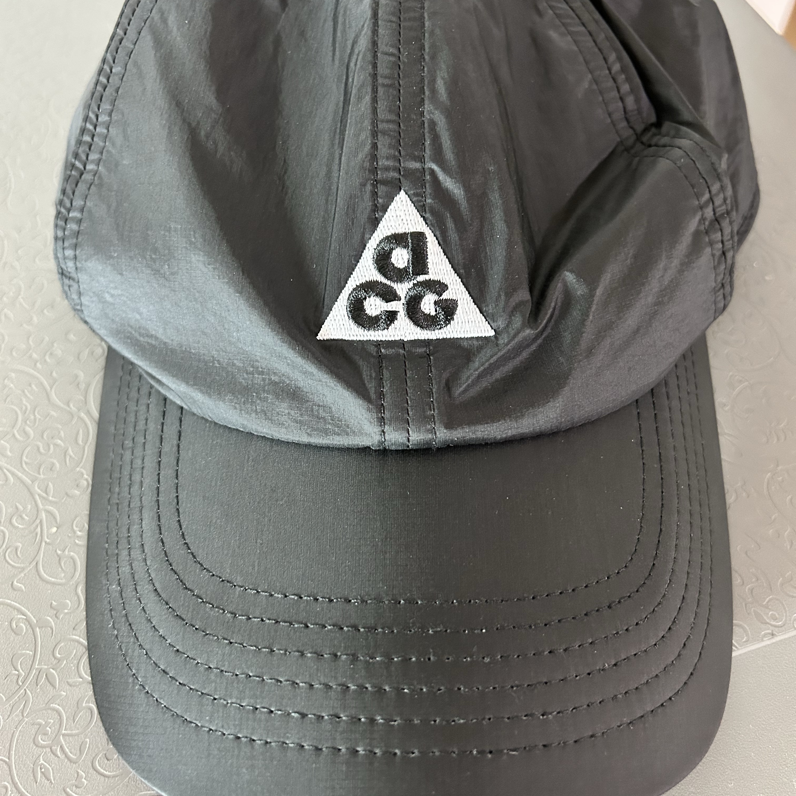Nike ACG Trail Cap Black 착용 스타일 - 1