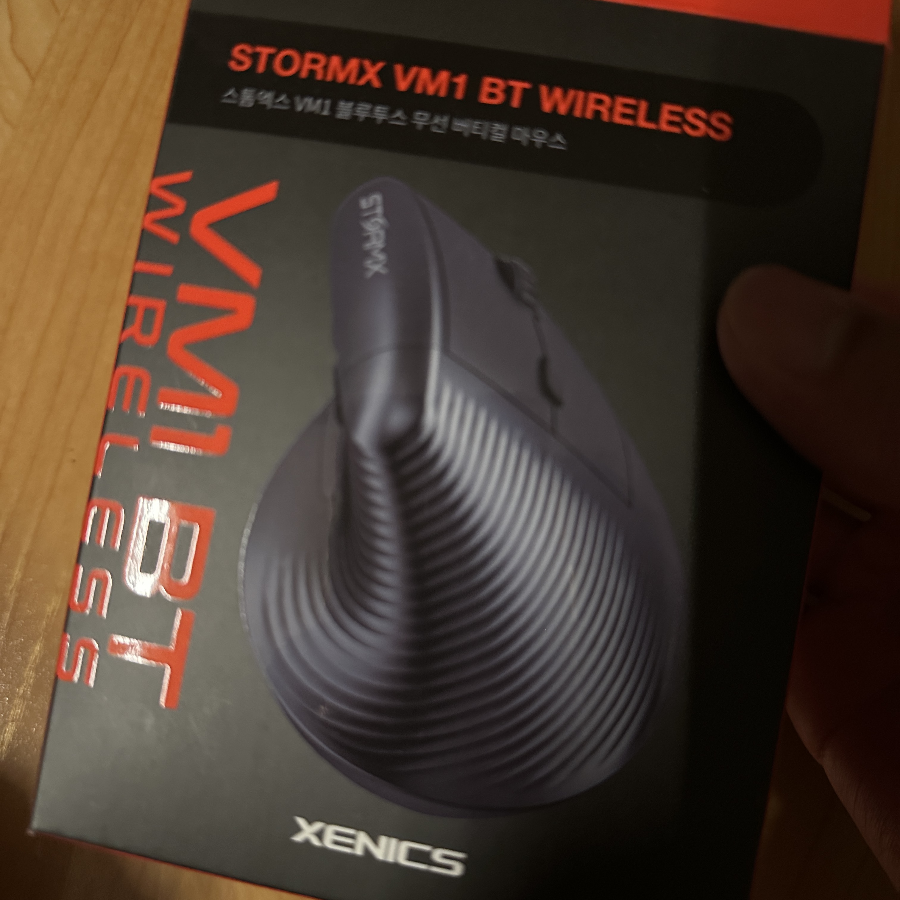 XENICS STORMX VM1BT Wireless Bluetooth Mous 착용 스타일