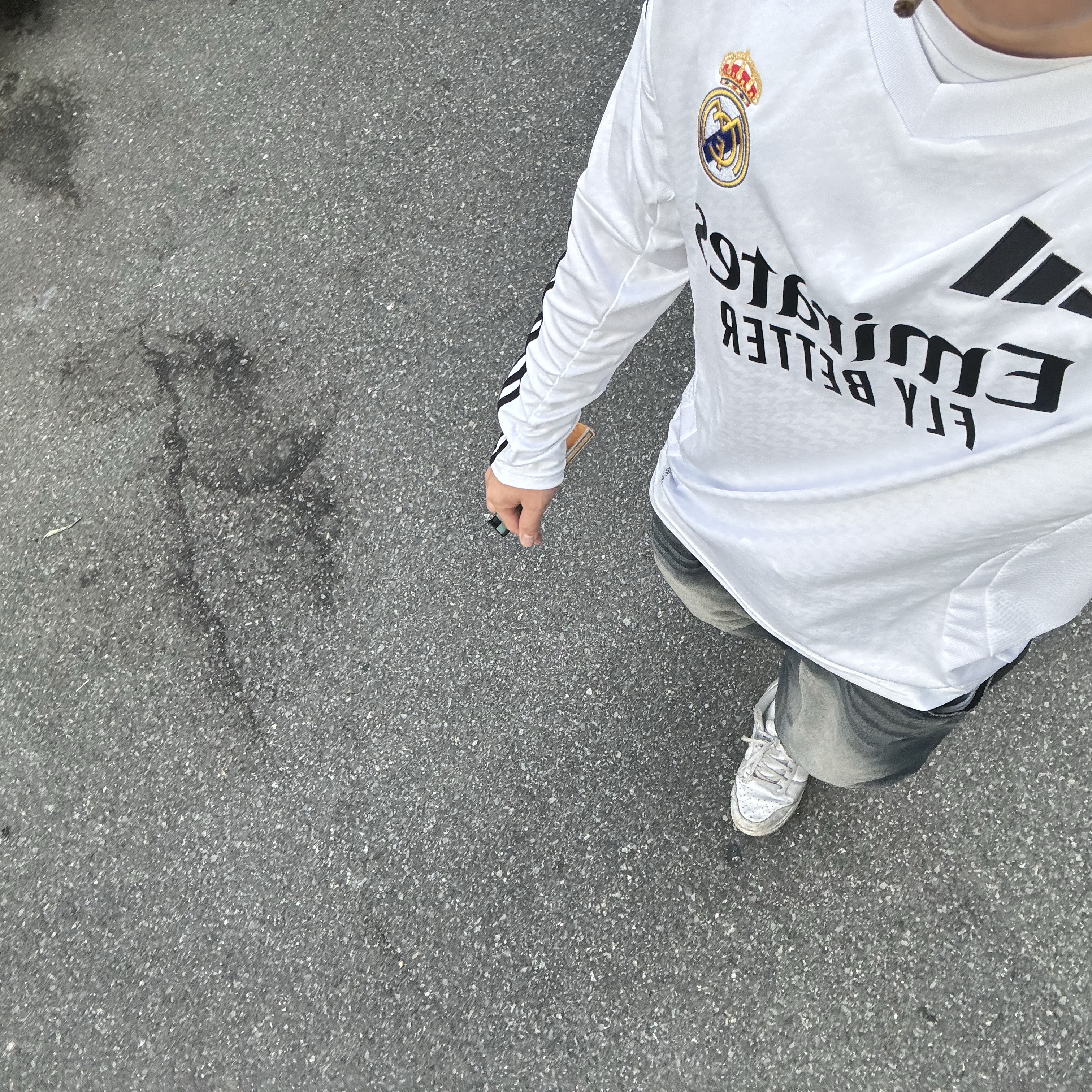 Adidas Real Madrid 2024/25 Home Long Sleeve Jersey White - KR Sizing (Non Marking Ver.) 착용 스타일
