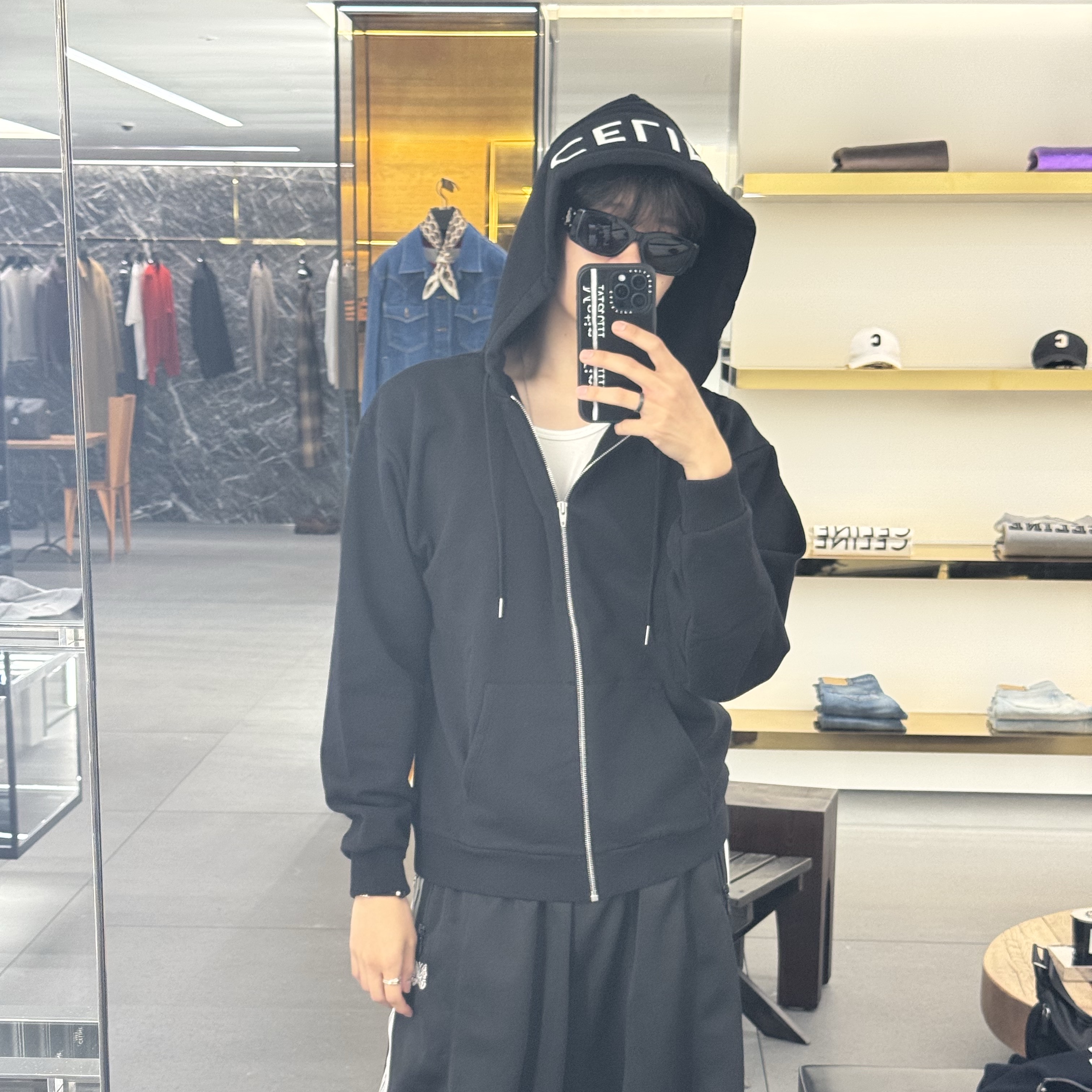 Celine Loose Zipped Hooded Sweatshirt in Cotton Fleece with Celine Print Black, (W) Celine Triomphe XL 01 Sunglasses in Acetate Black 착용 스타일 - 1
