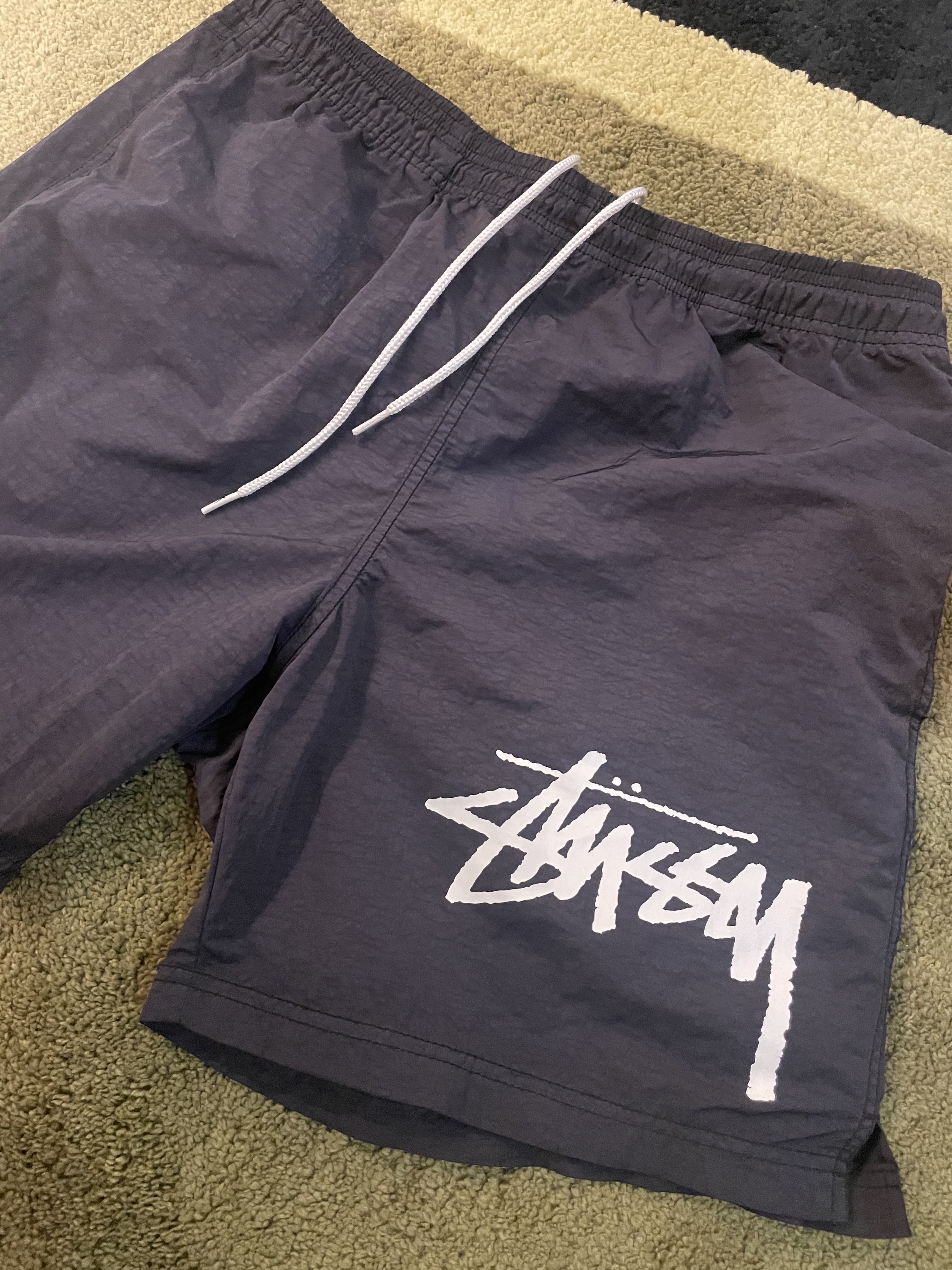 Nike x Stussy Water Shorts Off Noir 착용 스타일 - 1