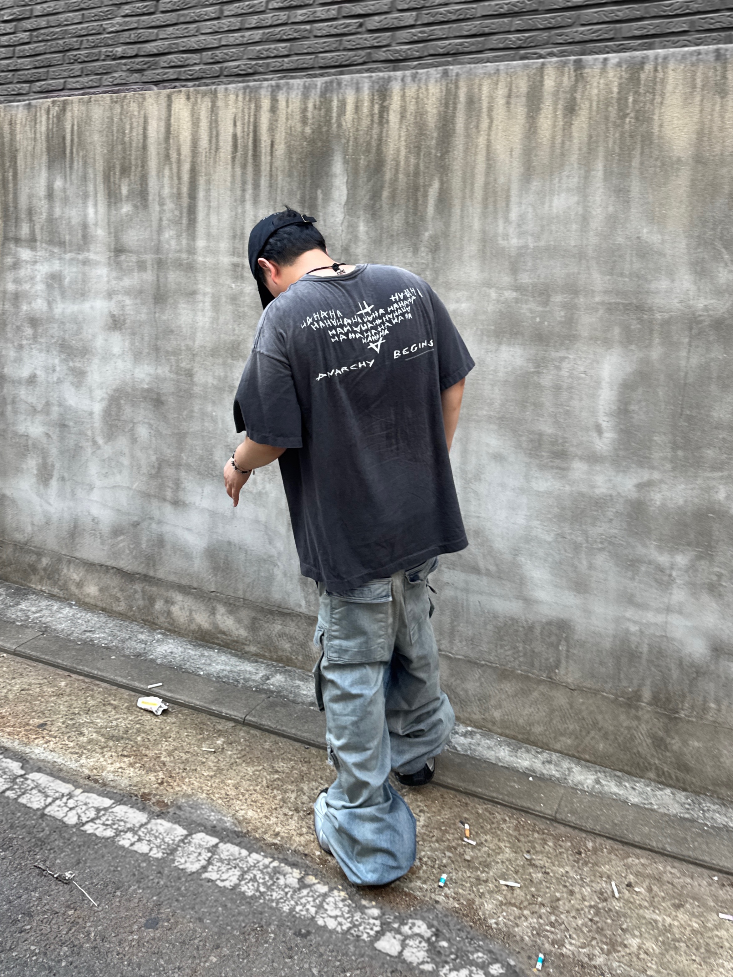 Rick Owens Drkshdw Porterville Double Cargo Jumbo Belas in Stretch Denim Sky 착용 스타일