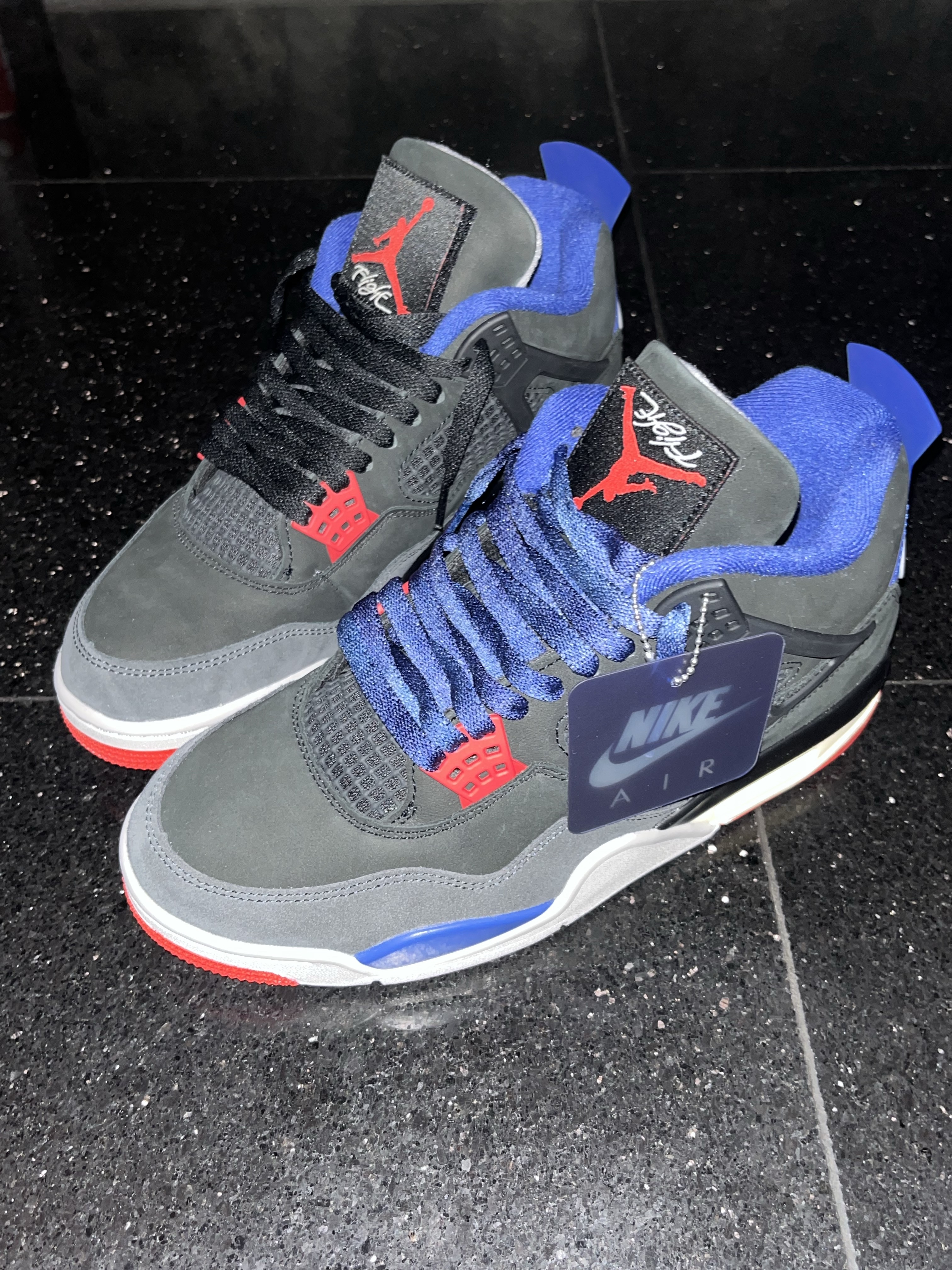 Jordan 4 Retro Rare Air 착용 스타일 - 4
