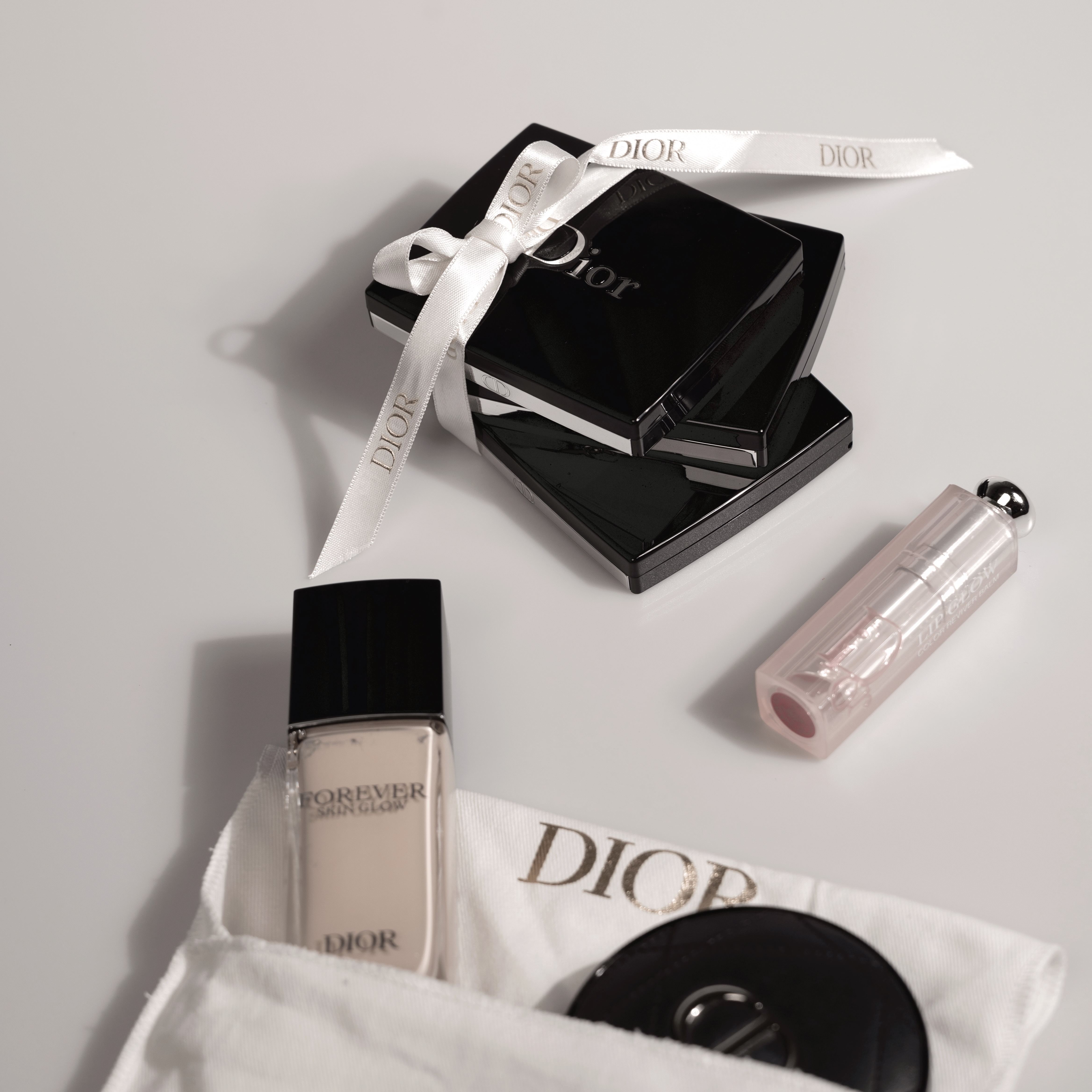 Dior Rouge Blush Pinkmania 271 Pinkmania Limited Edition, Dior Rouge Blush 212 Tutu 착용 스타일 - 1