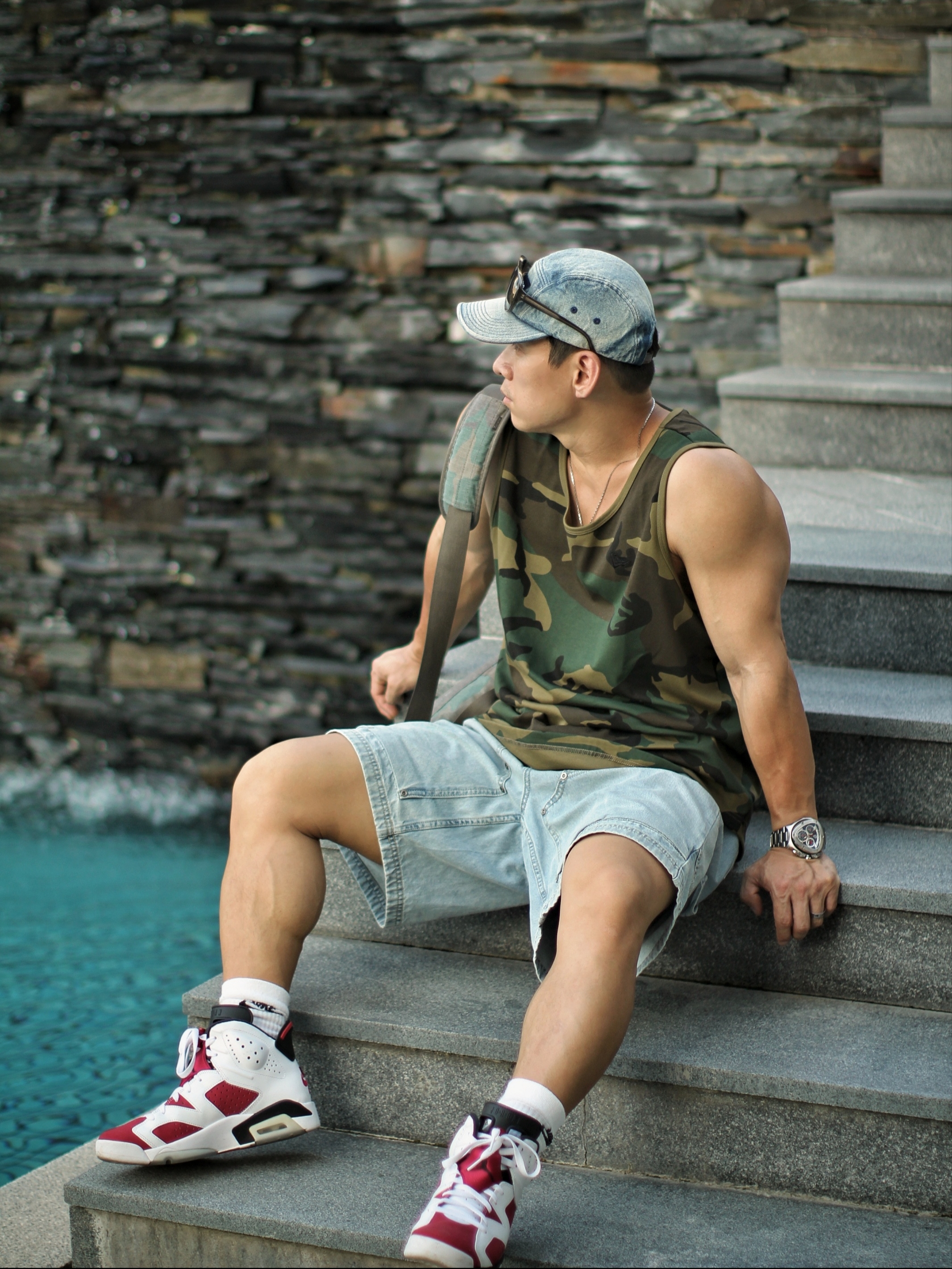 Supreme Washed Chino Twill Camp Cap Dirty Indigo - 24SS, Jordan 6 Retro Carmine 2021 착용 스타일 - 1