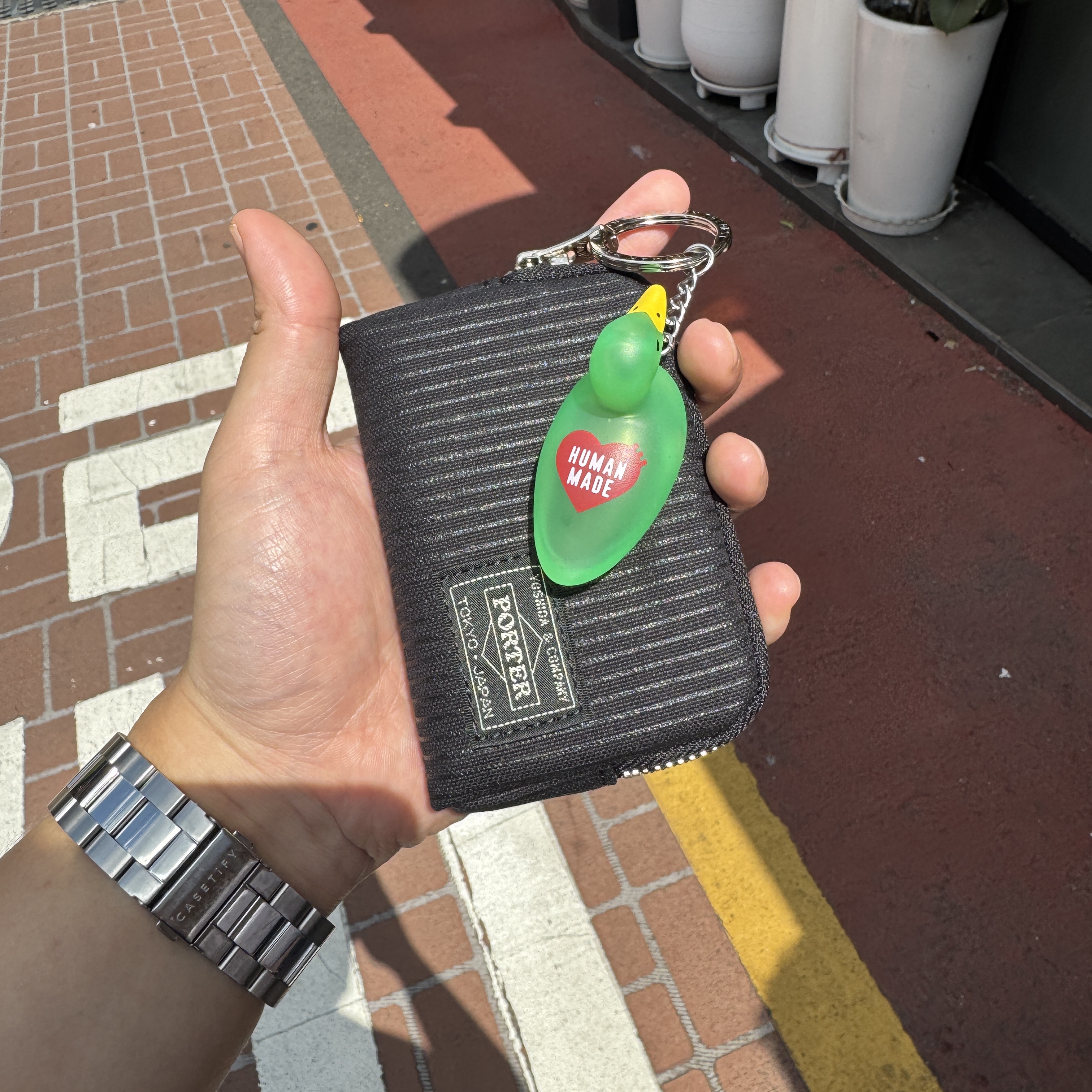 Porter Drawing Coin Key Case Black, Human Made Duck PVC Key Chain Green 착용 스타일