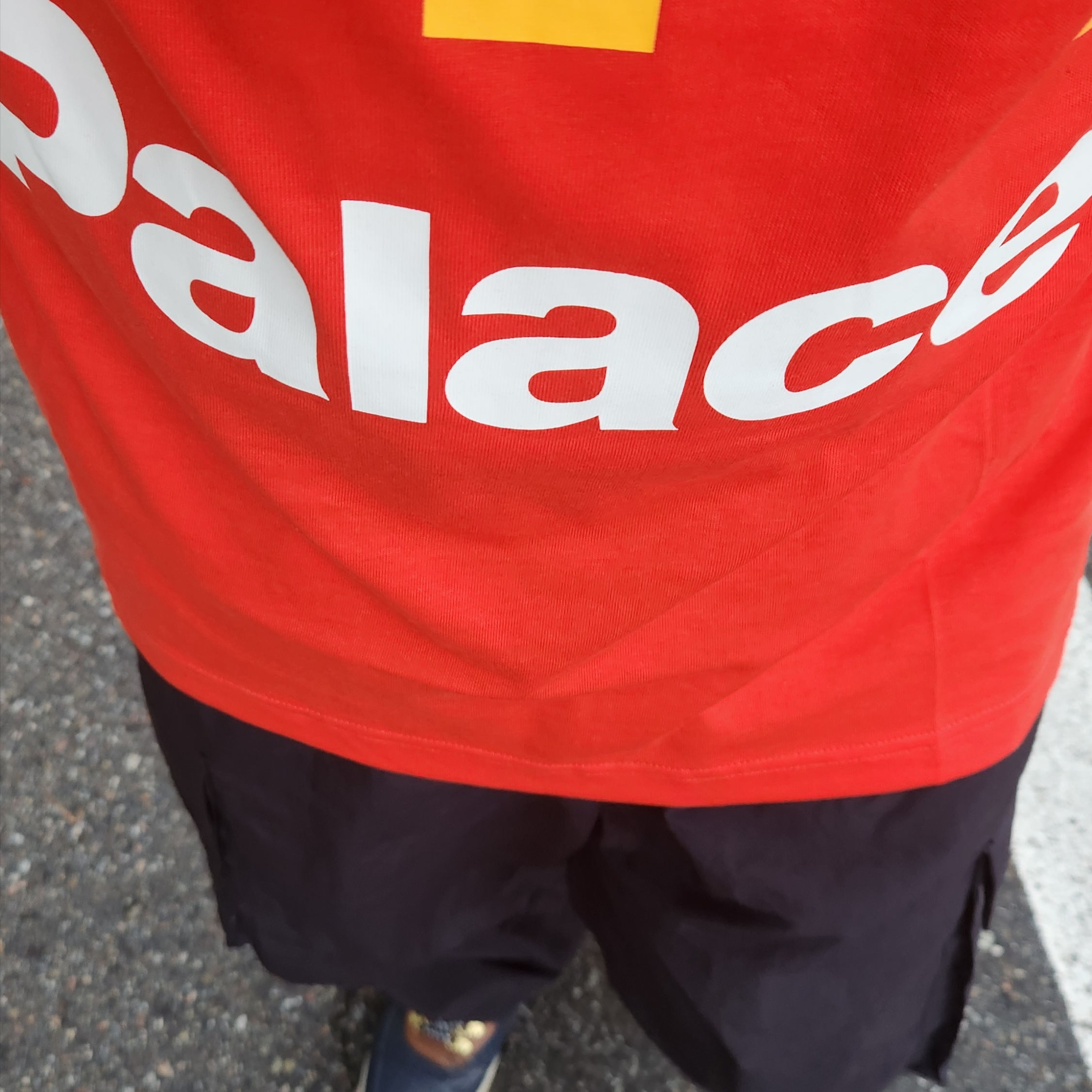 Palace x McDonald's Logo T-Shirt Red - 23FW 착용 스타일