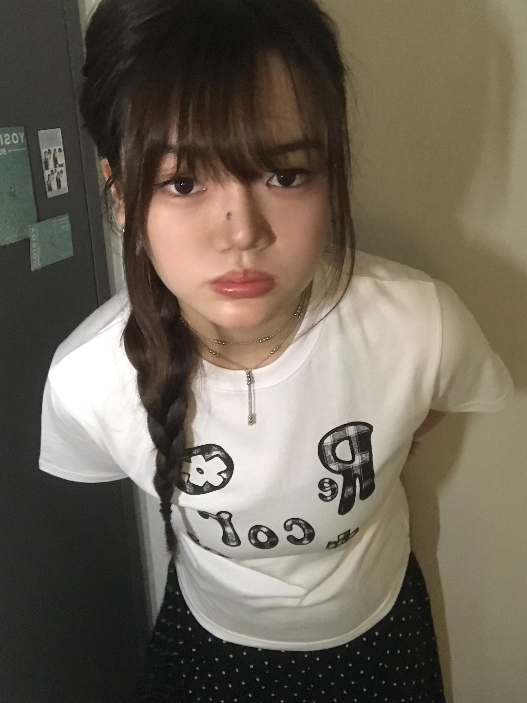 SLOW RECORD HOUSE Typo Play Record T-Shirt White 착용 스타일 - 2