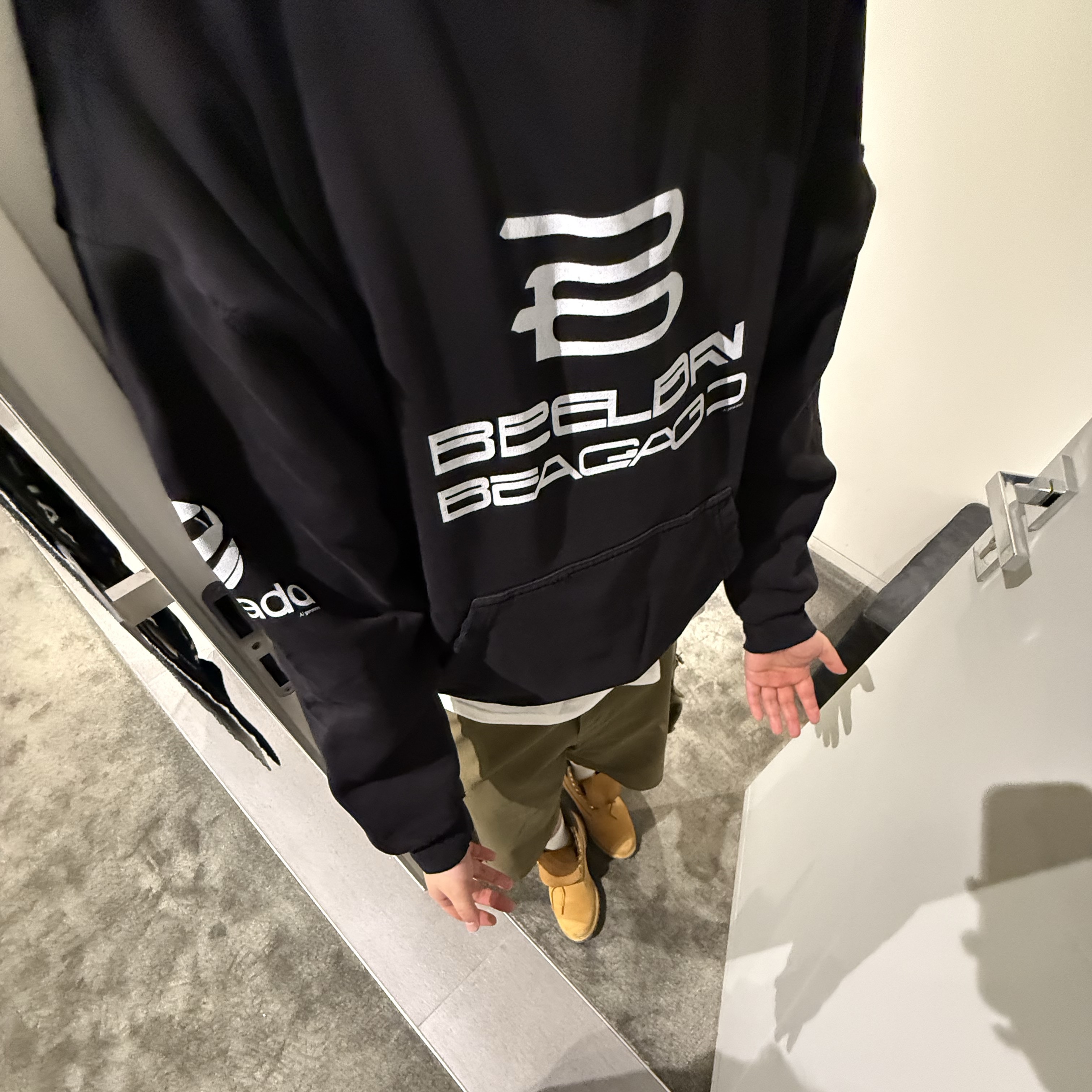 Undermycar Bold Chain Big Cargo Shorts Khaki, Timberland Premium 6 inch Waterproof Boot Wheat Nubuck - Wide 착용 스타일 - 1