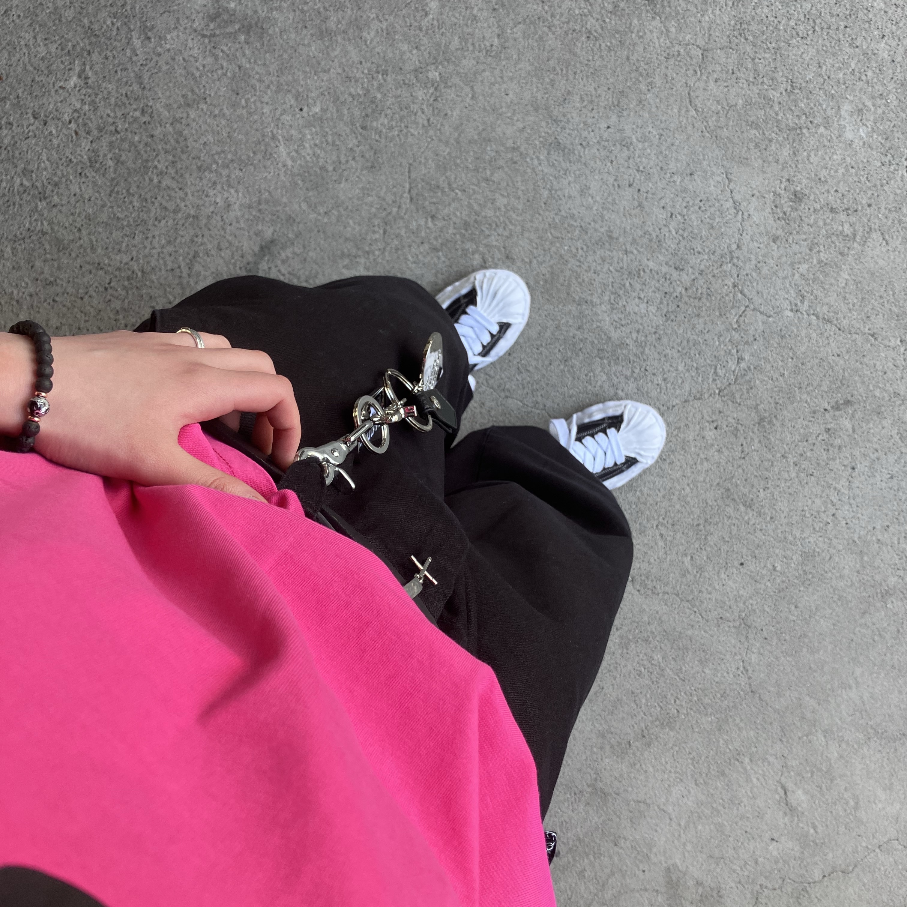 Diesel Dx1168040 Stainless Steel Double Pendant Necklace Silver, Maison Mihara Yasuhiro Blakey OG Sole Canvas Low-top Sneakers Black White 착용 스타일 - 4