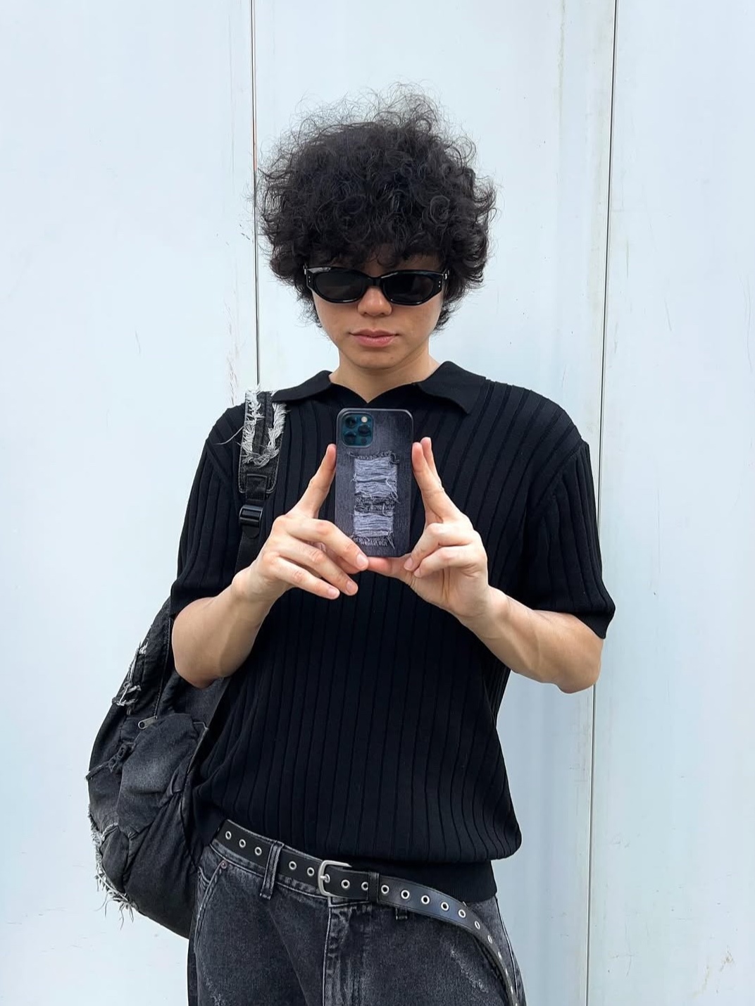 Casio MTP-1183A-7A, Gentle Monster Dada 01 Black 착용 스타일 - 2