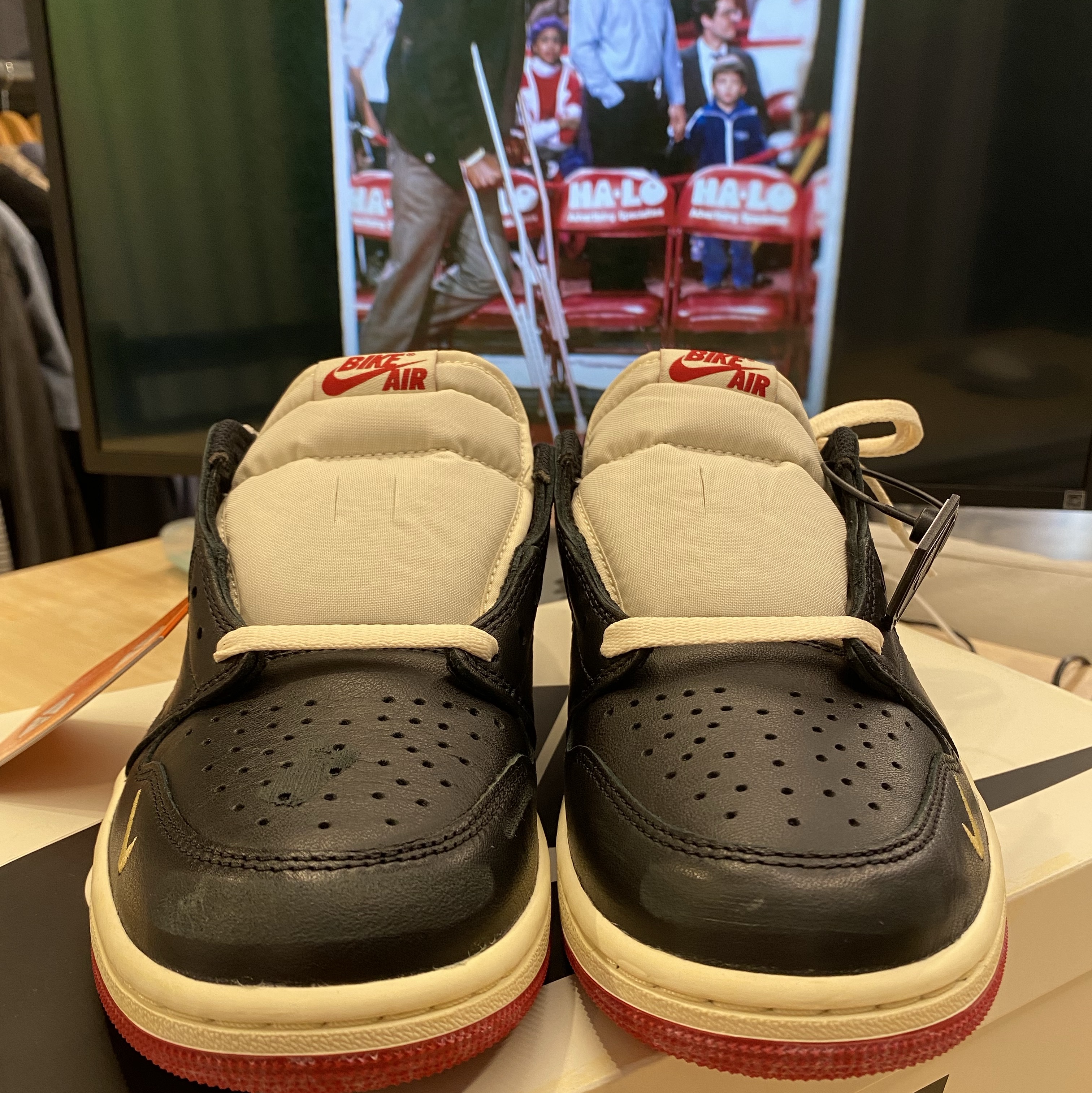Jordan 1 x Nigel Sylvester Retro Low OG Better With Time 착용 스타일 - 4