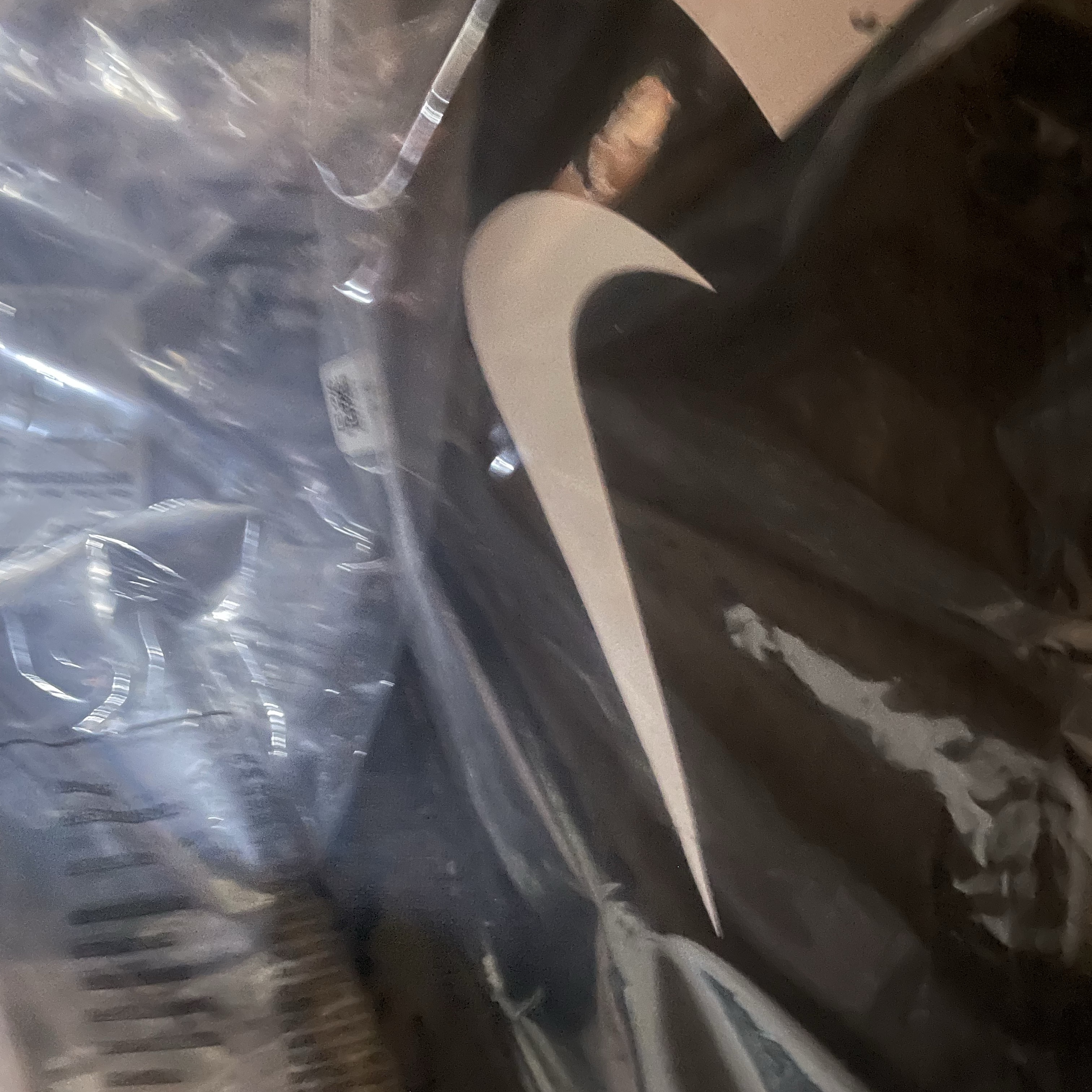 Nike Brasilia 9.5 Training Duffle Bag Extra Small 25L Black 착용 스타일