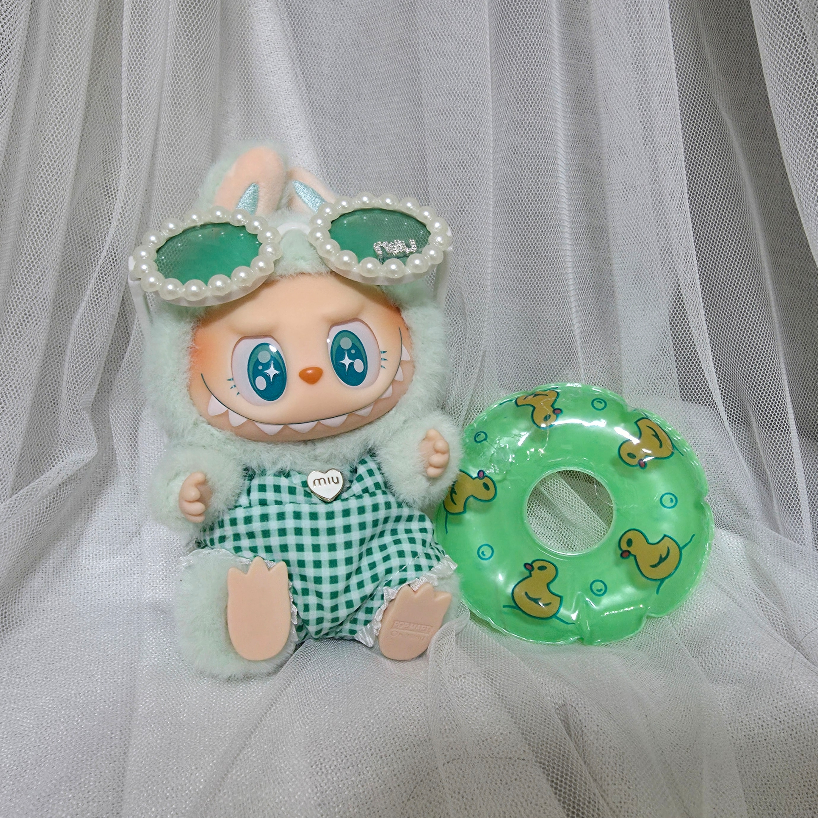 Pop Mart Labubu Let's Play Together Doll Series Ququ Keyring (Opened Case) 착용 스타일