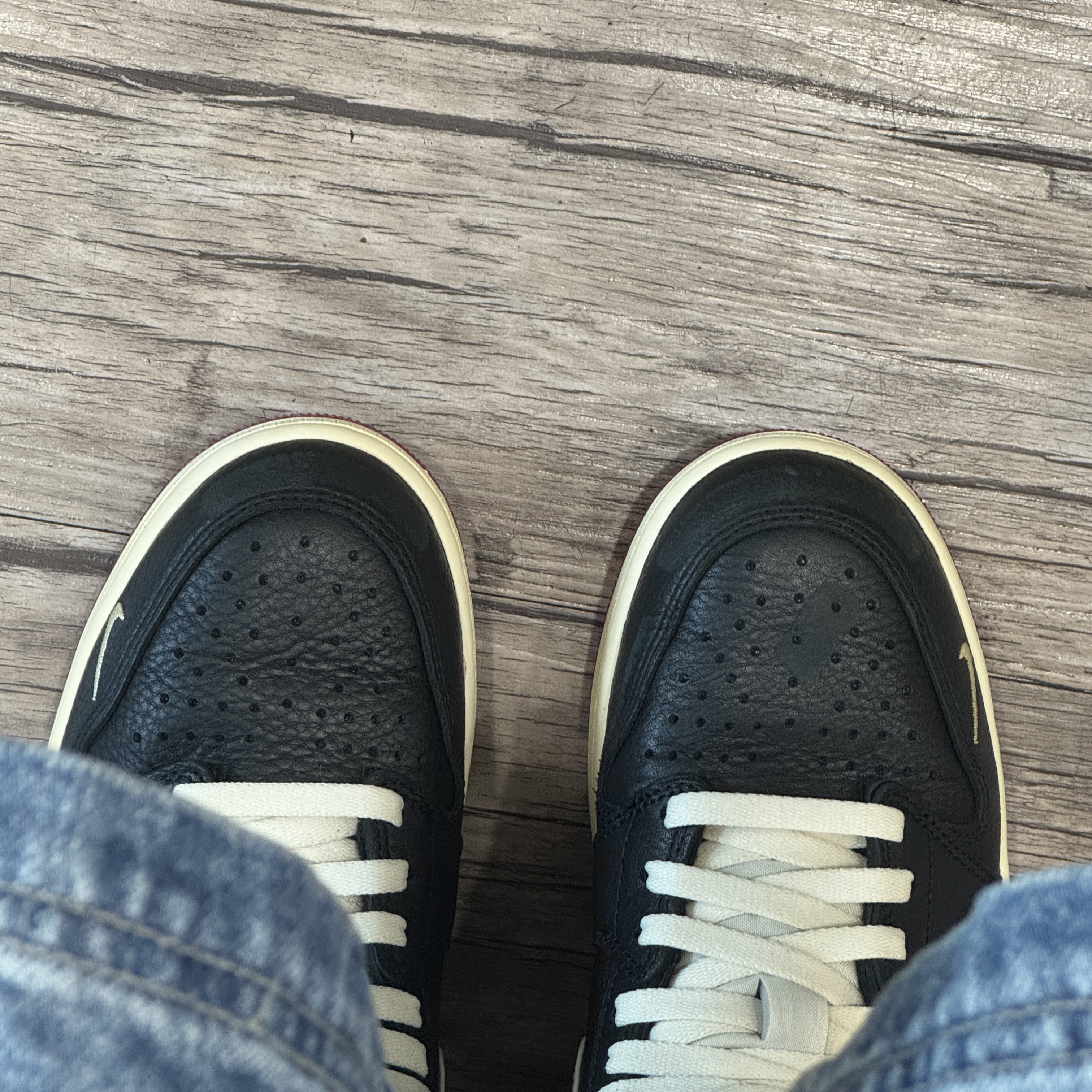 Jordan 1 x Nigel Sylvester Retro Low OG Better With Time 착용 스타일 - 1