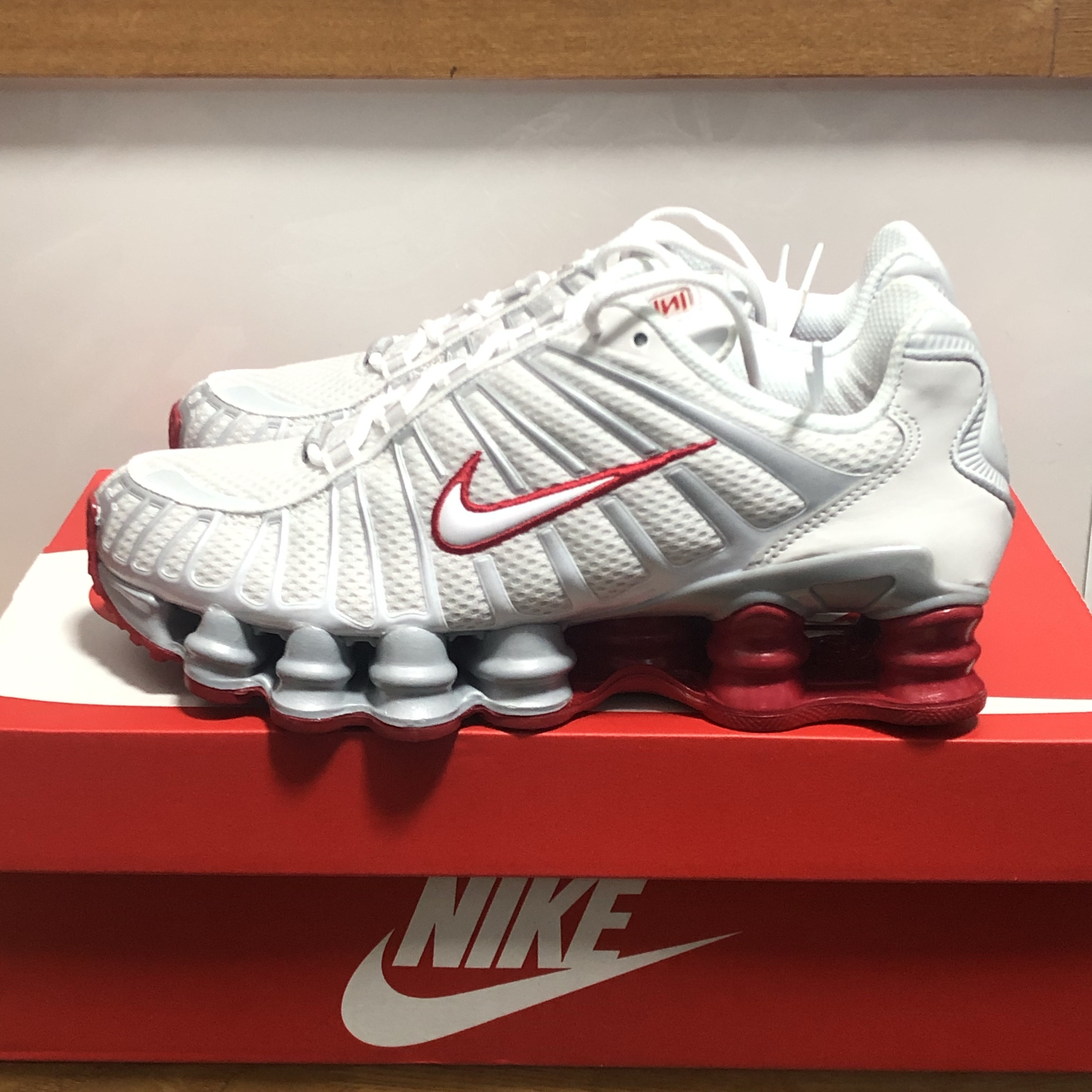 (W) Nike Shox TL Platinum Tint 착용 스타일