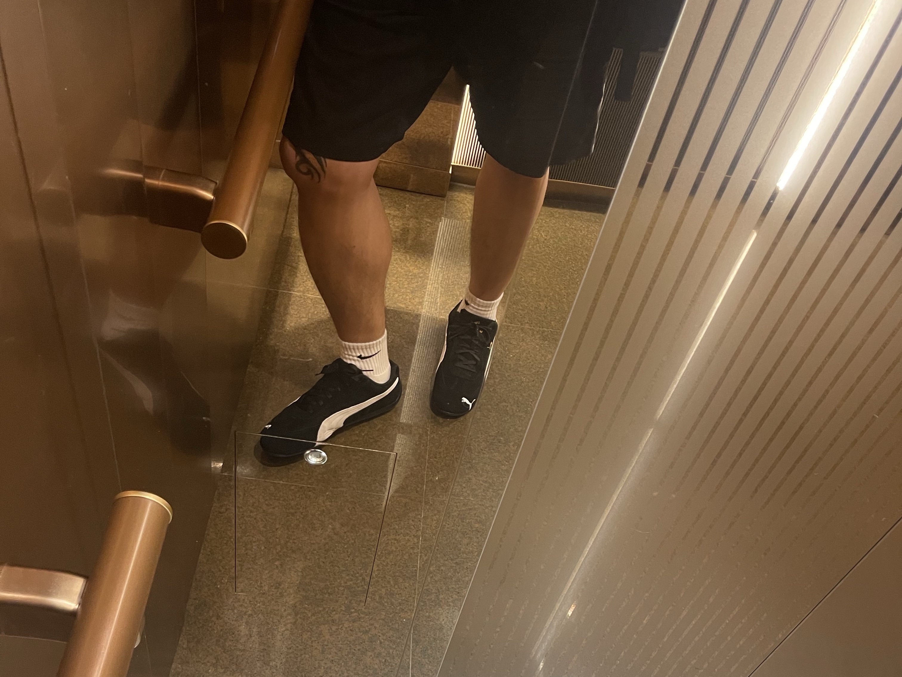 Puma Speedcat OG Black White 착용 스타일