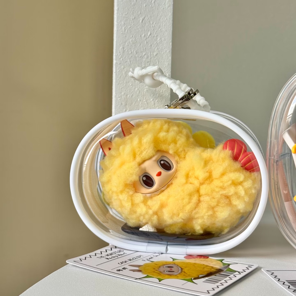 Pop Mart Labubu The Monsters Wacky Mart Series Figures Fried Shrimp (Opened Case) 착용 스타일