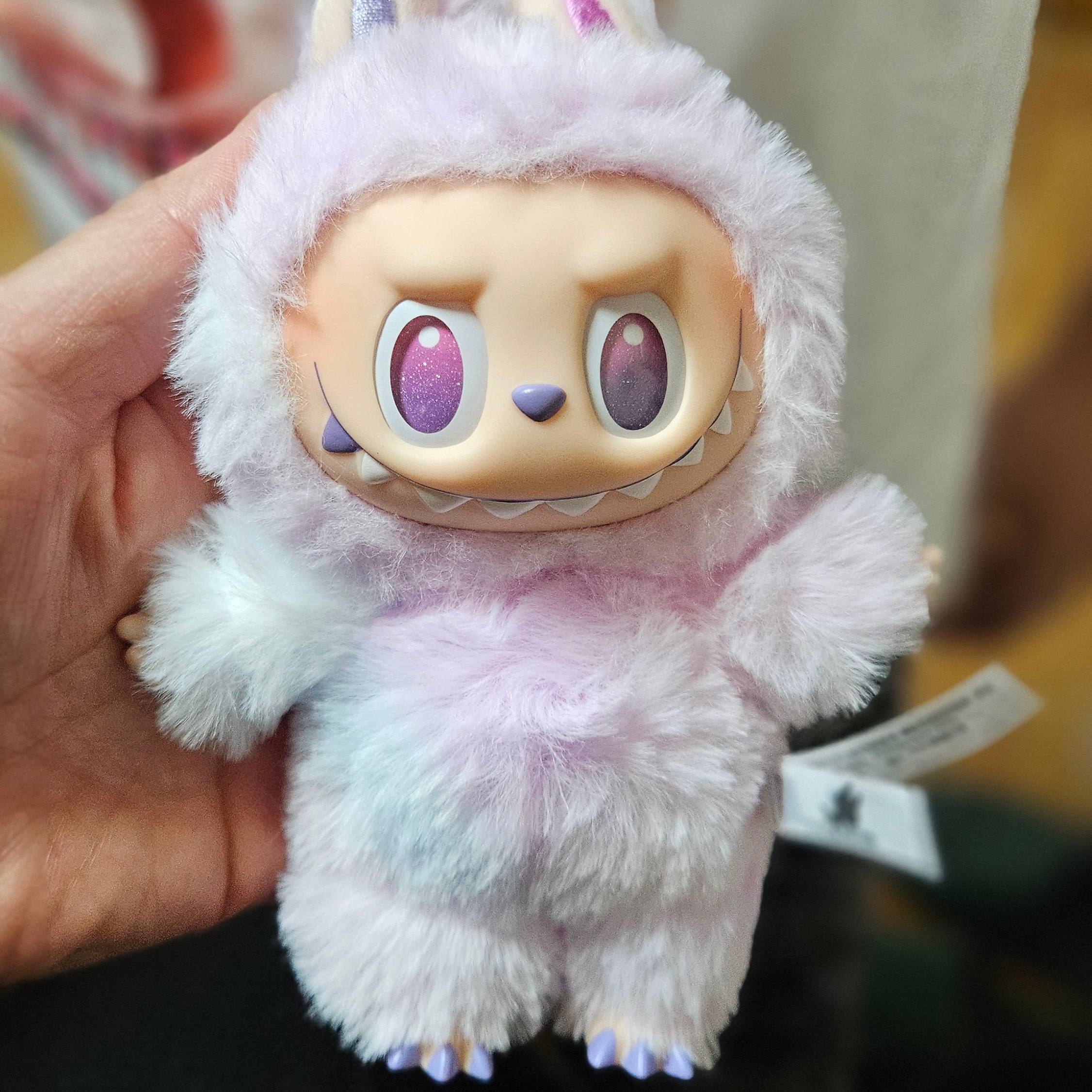 Pop Mart Labubu The Monsters Highlight Series Luck Keyring (Opened Case) 착용 스타일 - 4
