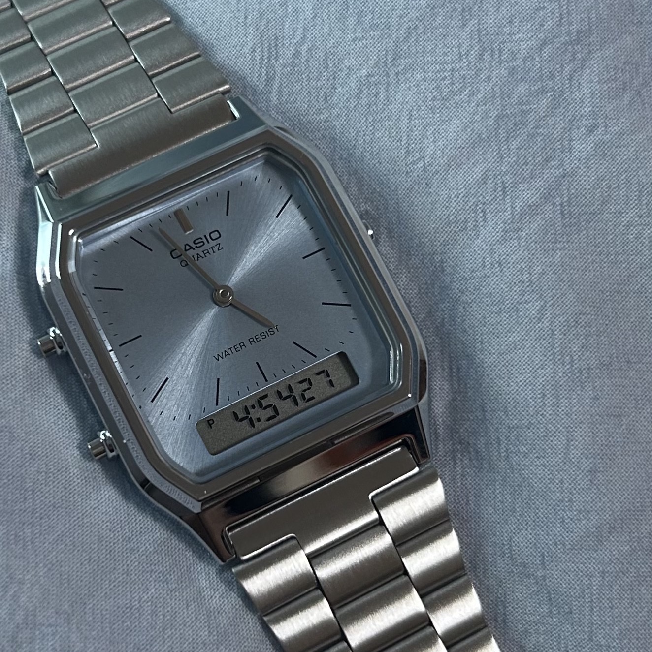 Casio AQ-230A-2A1MQY 착용 스타일