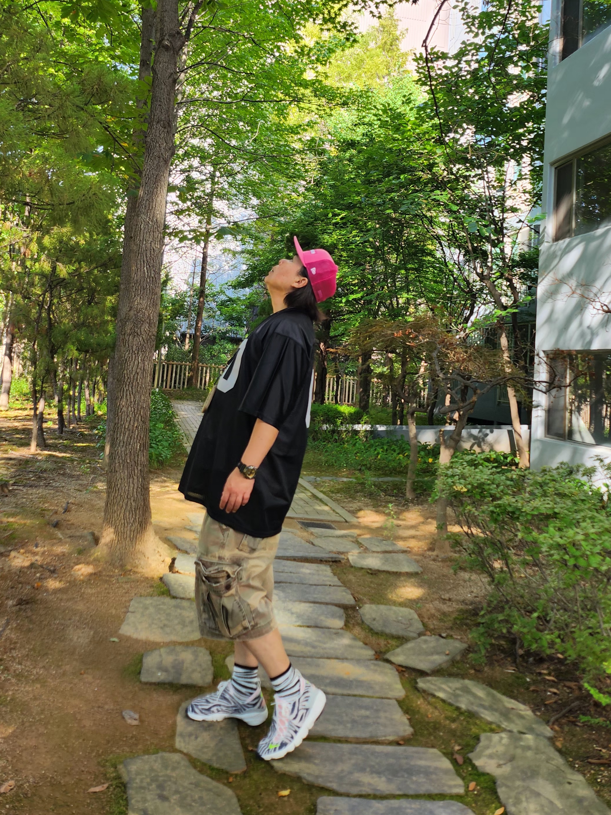 Supreme Box Logo Mesh Back New Era Pink - 22SS, Human Made Military Card Case Beige 착용 스타일 - 3