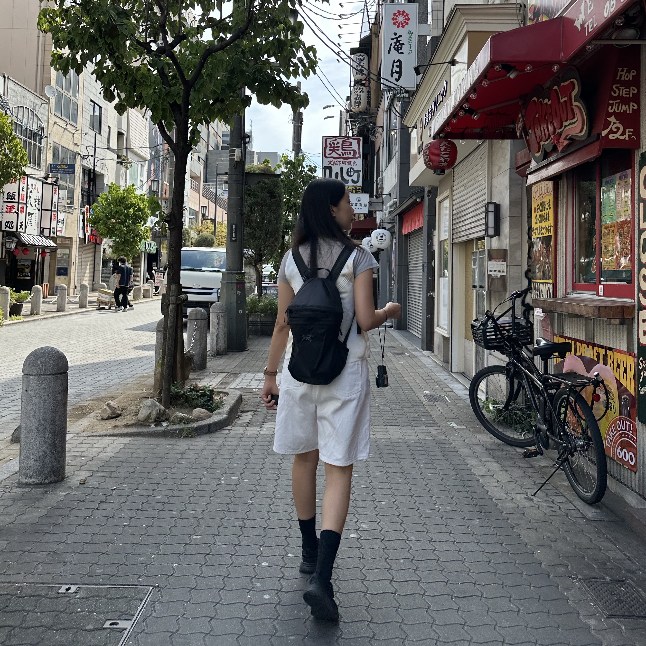 Arc'teryx Heliad 15 Backpack Black 착용 스타일