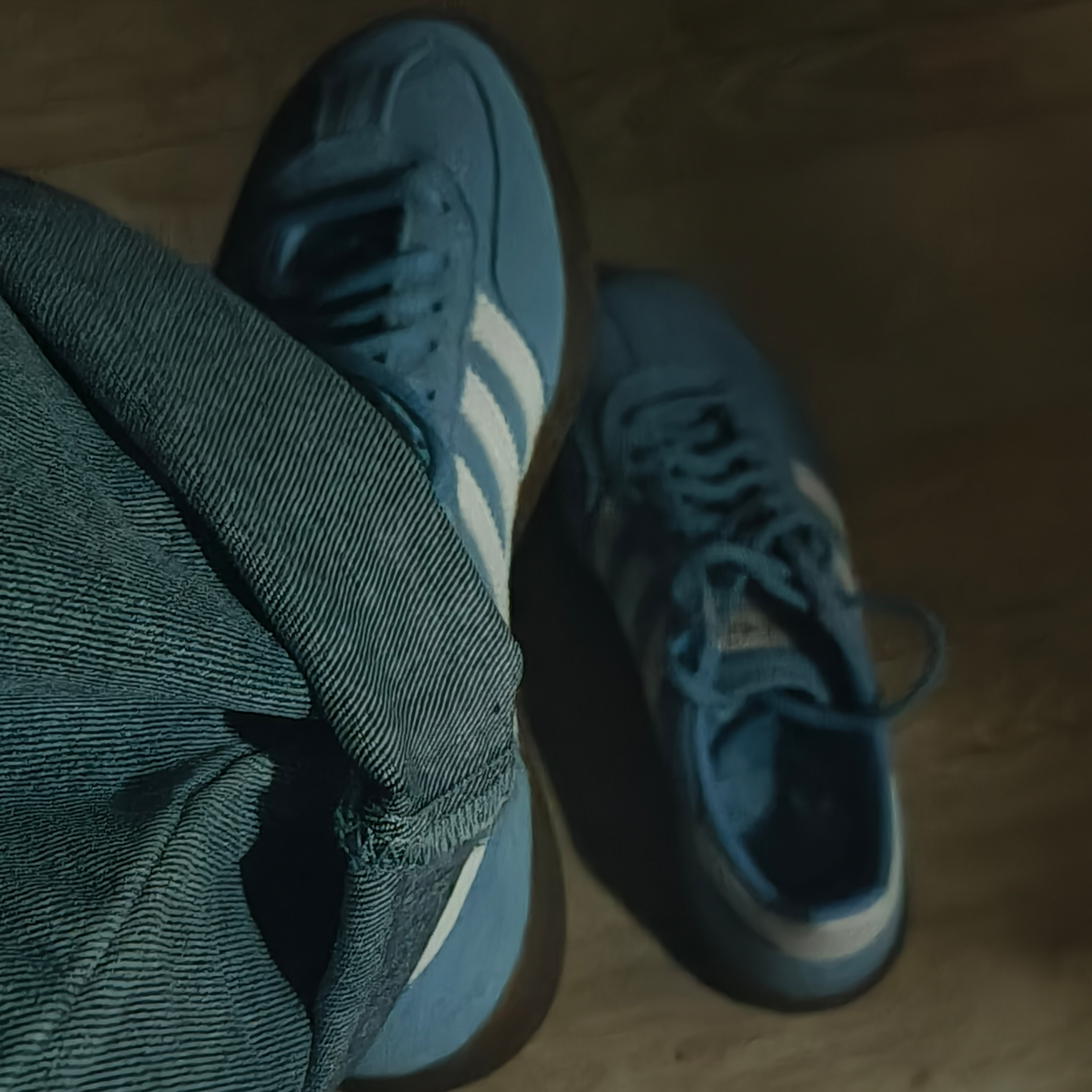 Adidas Spezial Handball Light Blue 착용 스타일