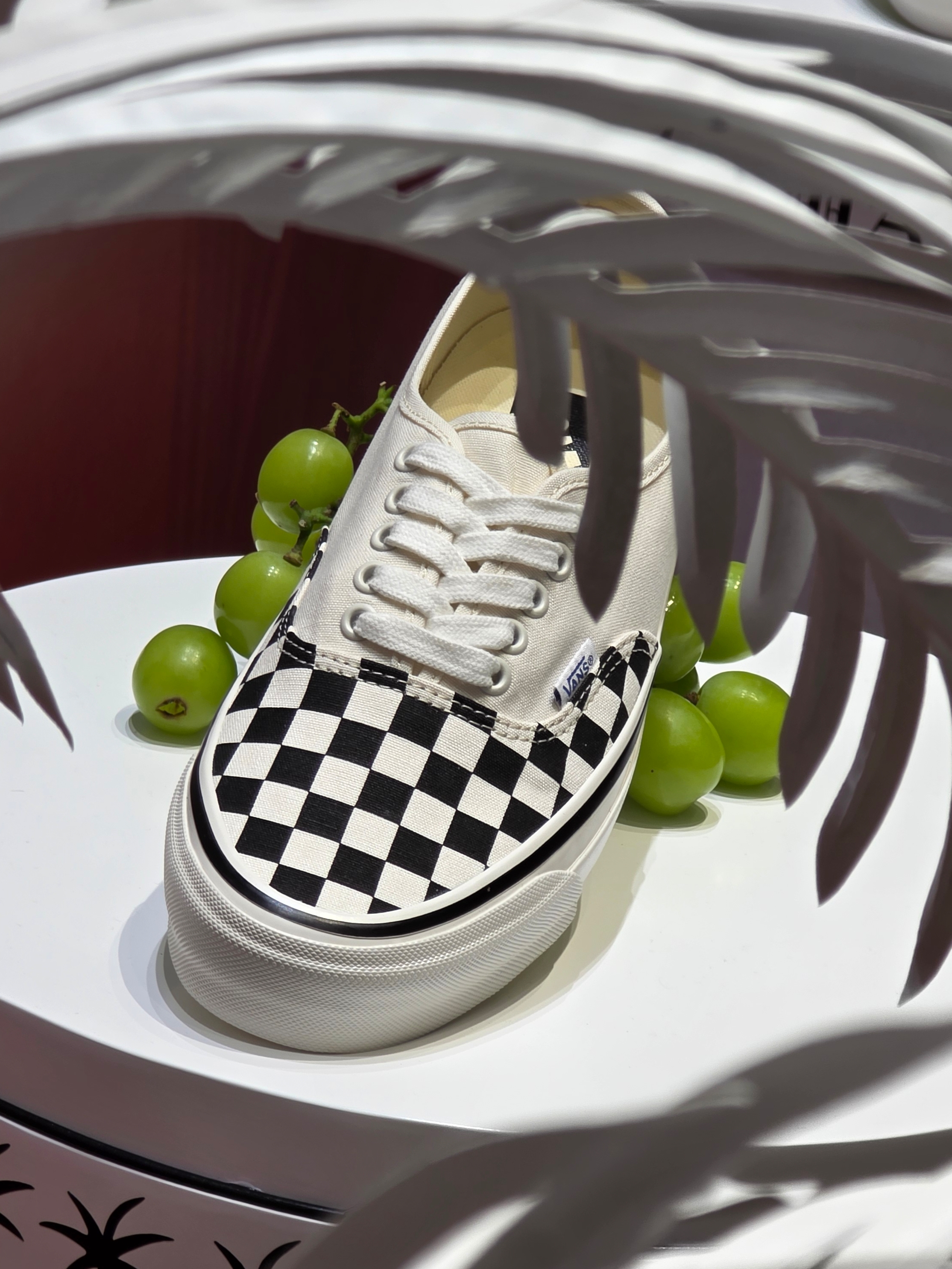 Vans X Wacko Maria Authentic Lx 44 Checkerboard Snow White 착용 스타일 - 5