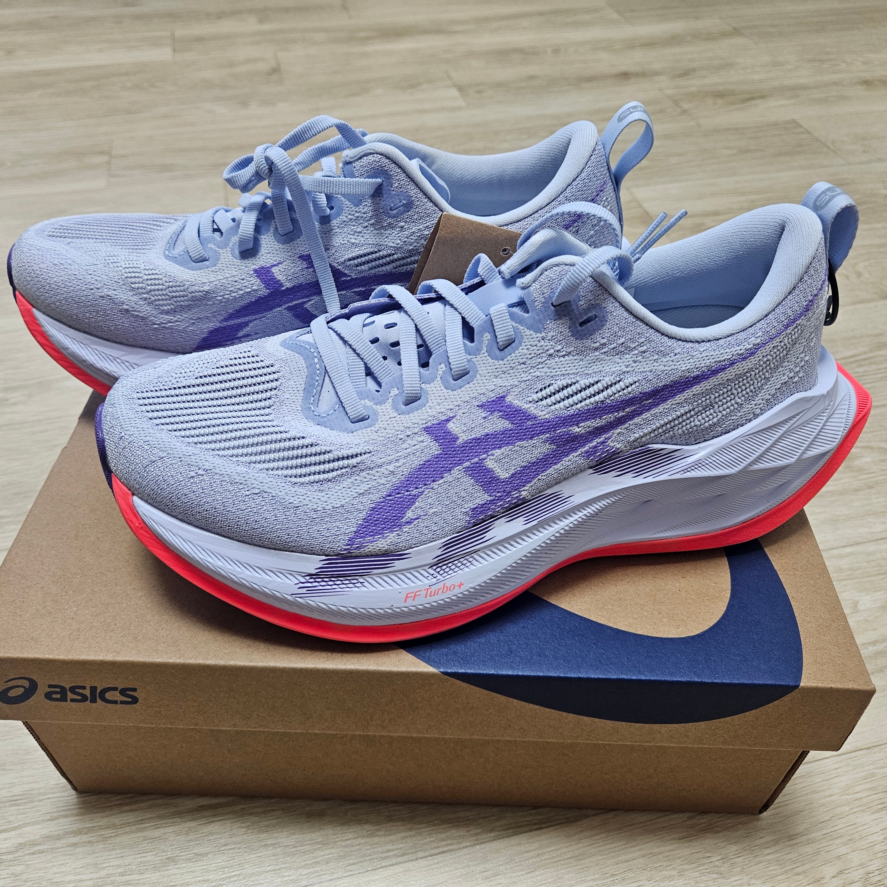 Asics Superblast 2 Blue Fade Edo Purple 착용 스타일