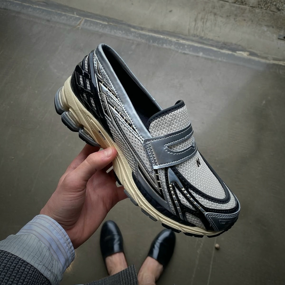New Balance 1906L Silver Metallic Cream, New Balance 1906L Grey Silver 착용 스타일