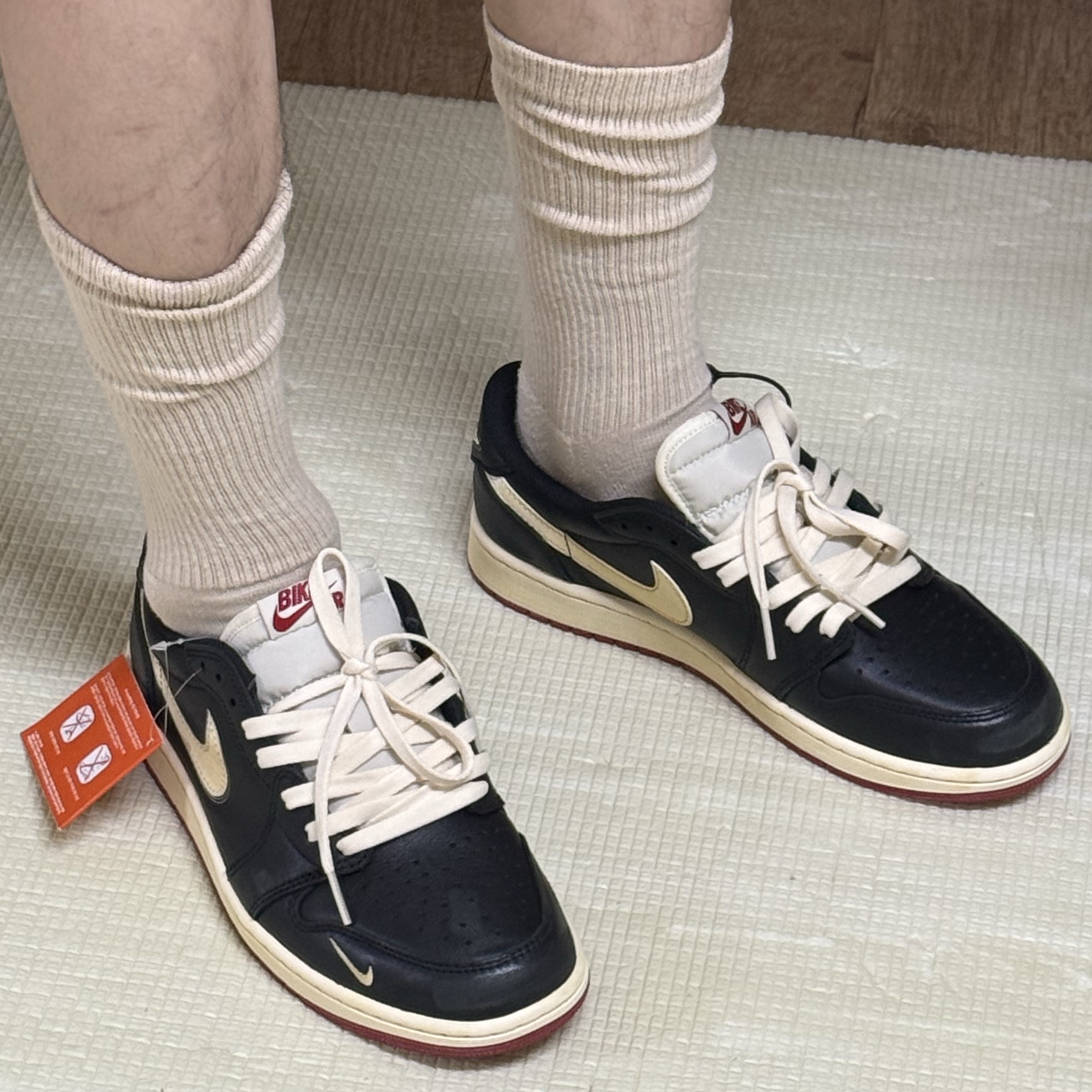 Jordan 1 x Nigel Sylvester Retro Low OG Better With Time 착용 스타일