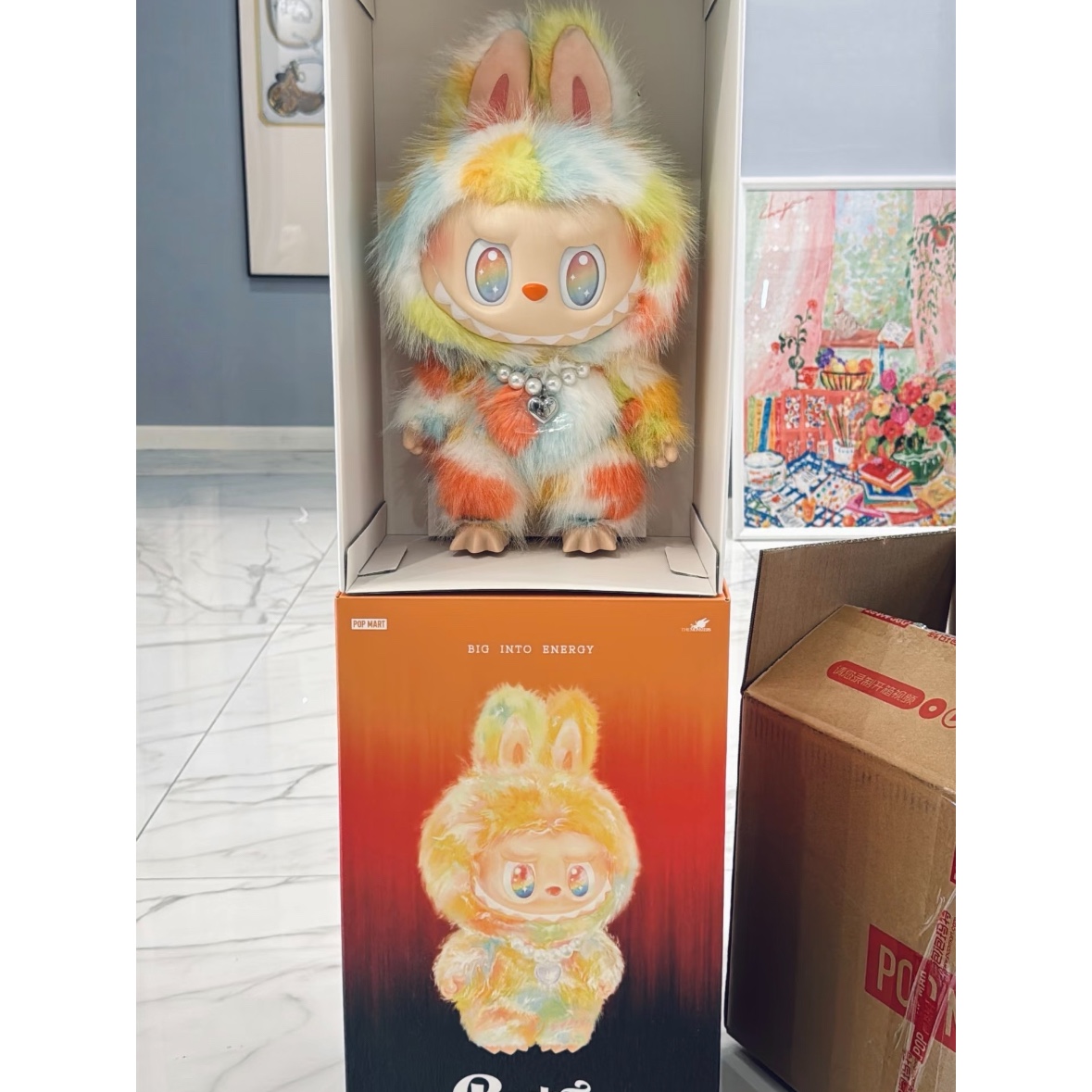 Pop Mart Labubu The Monsters Big Into Energy Series-Rock The Universe Vinyl Plush Doll 착용 스타일