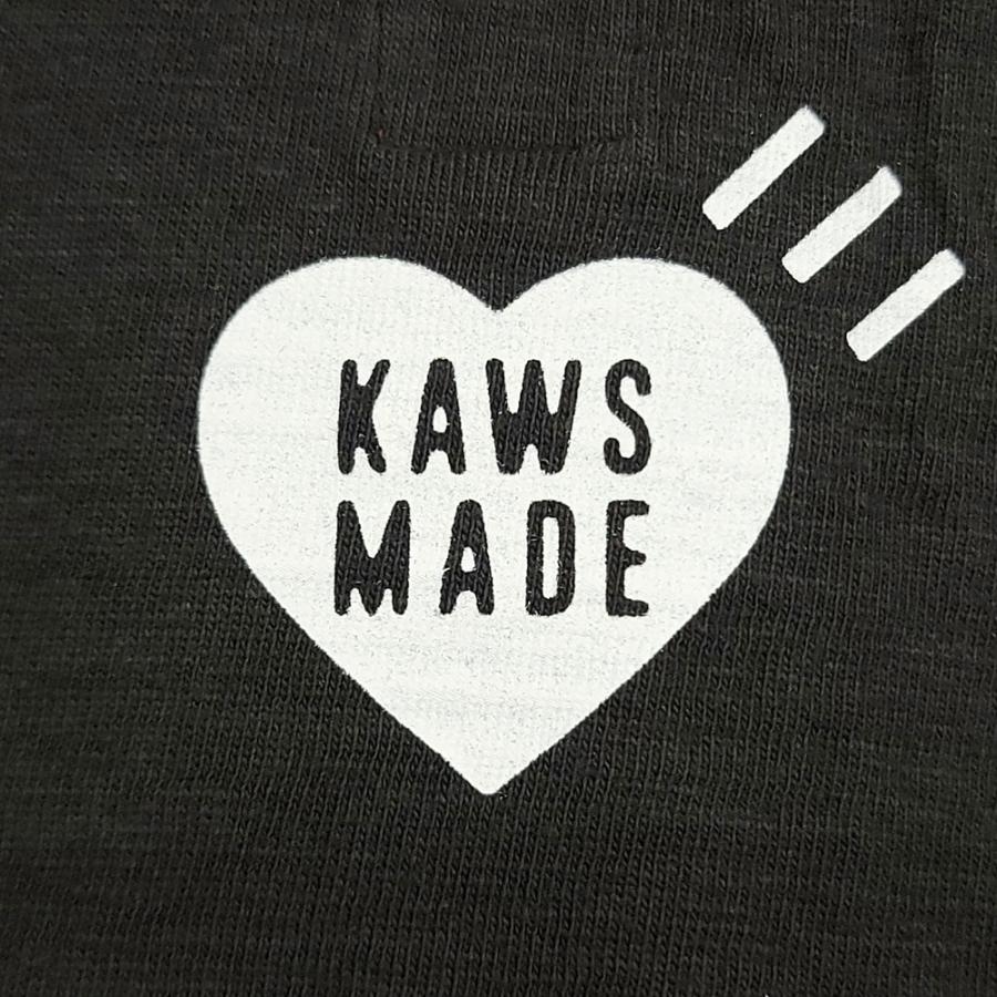 Human Made x Kaws Graphic T-Shirt #2 Black 착용 스타일 - 2