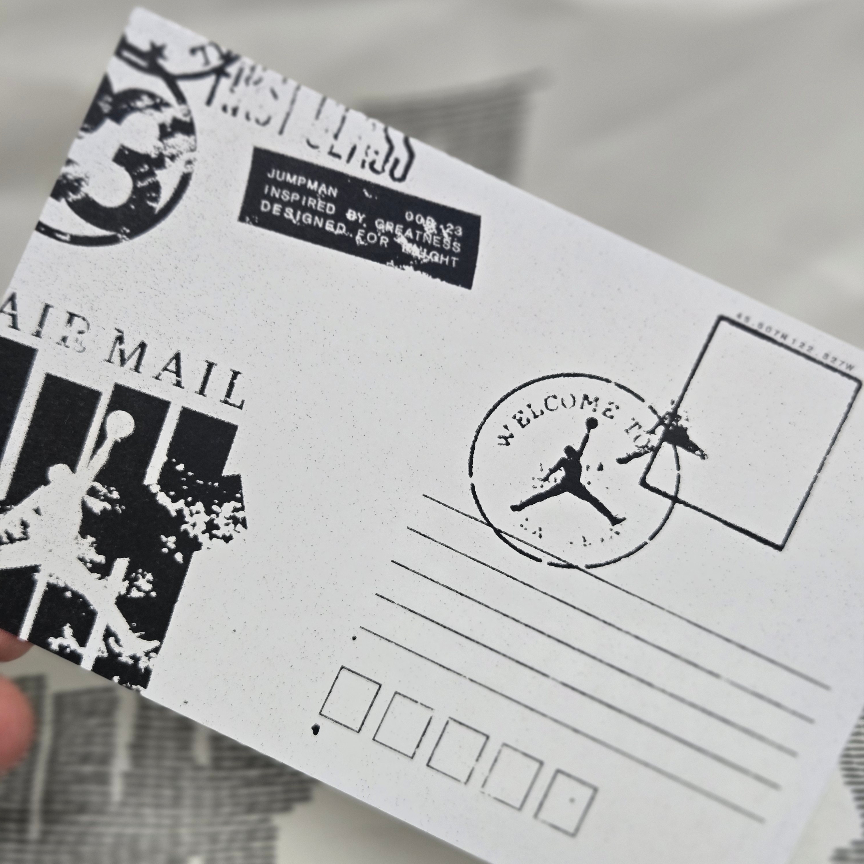 Jordan 4 x Undefeated Retro OG SP Deep Green and Clementine 착용 스타일 - 5