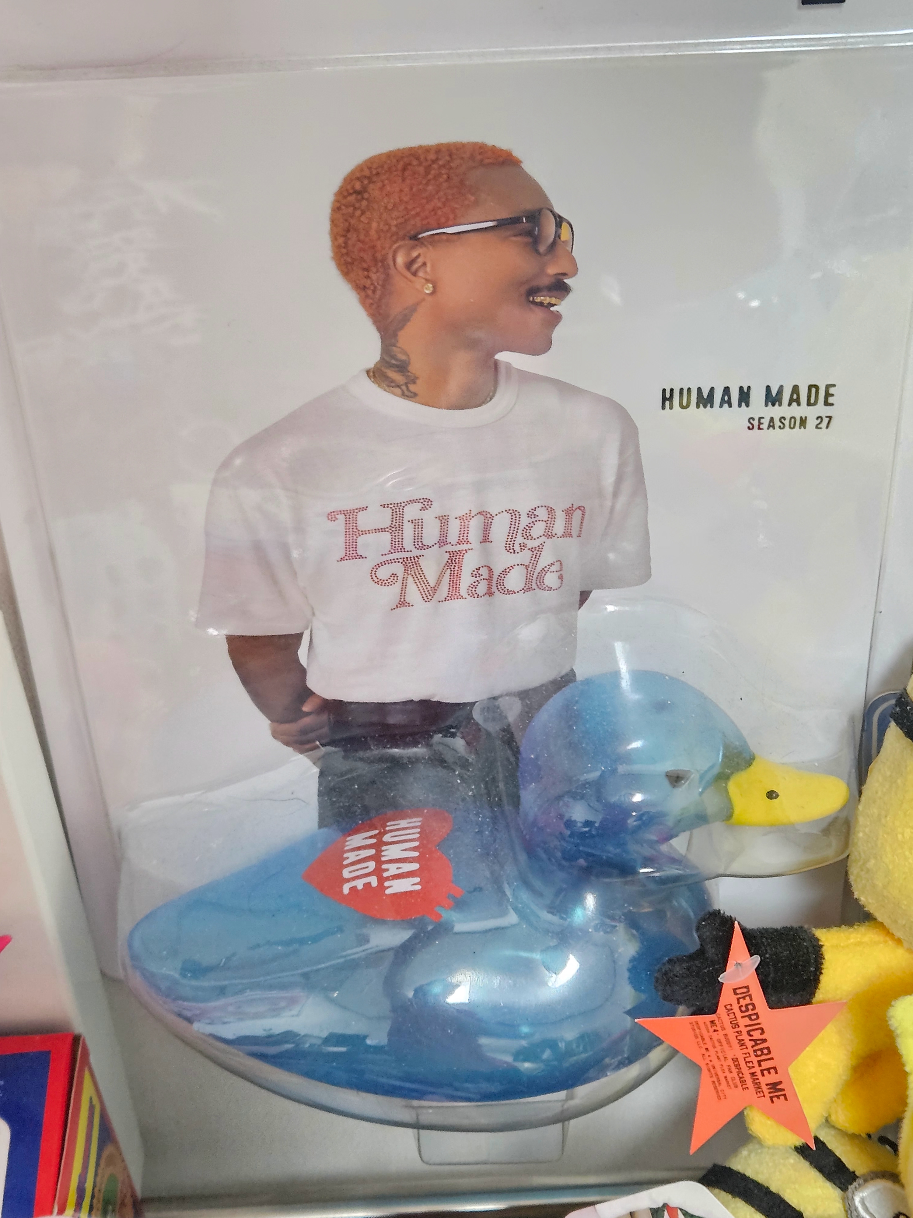 Human Made Book for Futuristic Teenagers Season 27 (With Blue Rubber Duck) 착용 스타일