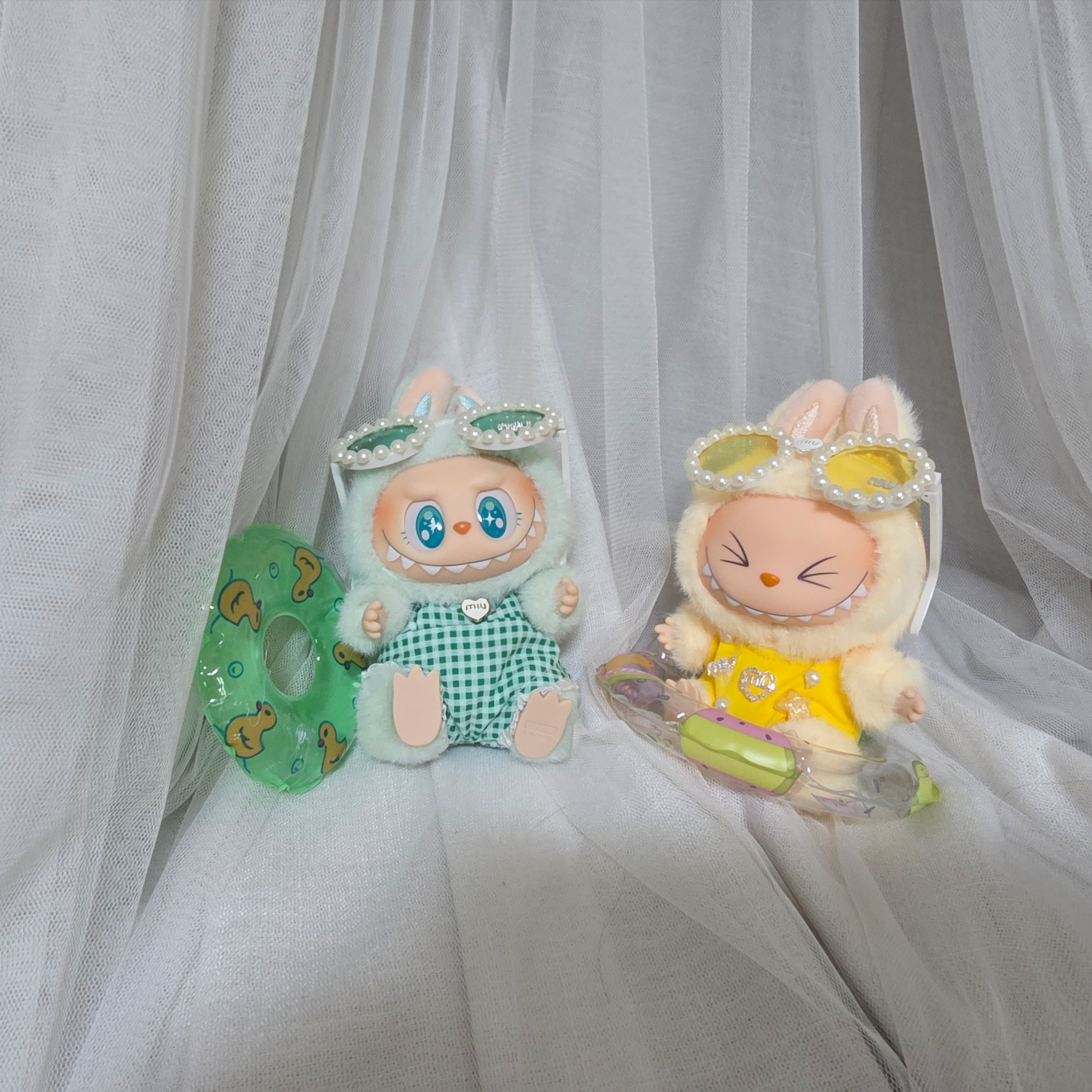 Pop Mart Labubu Let's Play Together Doll Series Sealed Case (6 Blind Boxes) 착용 스타일