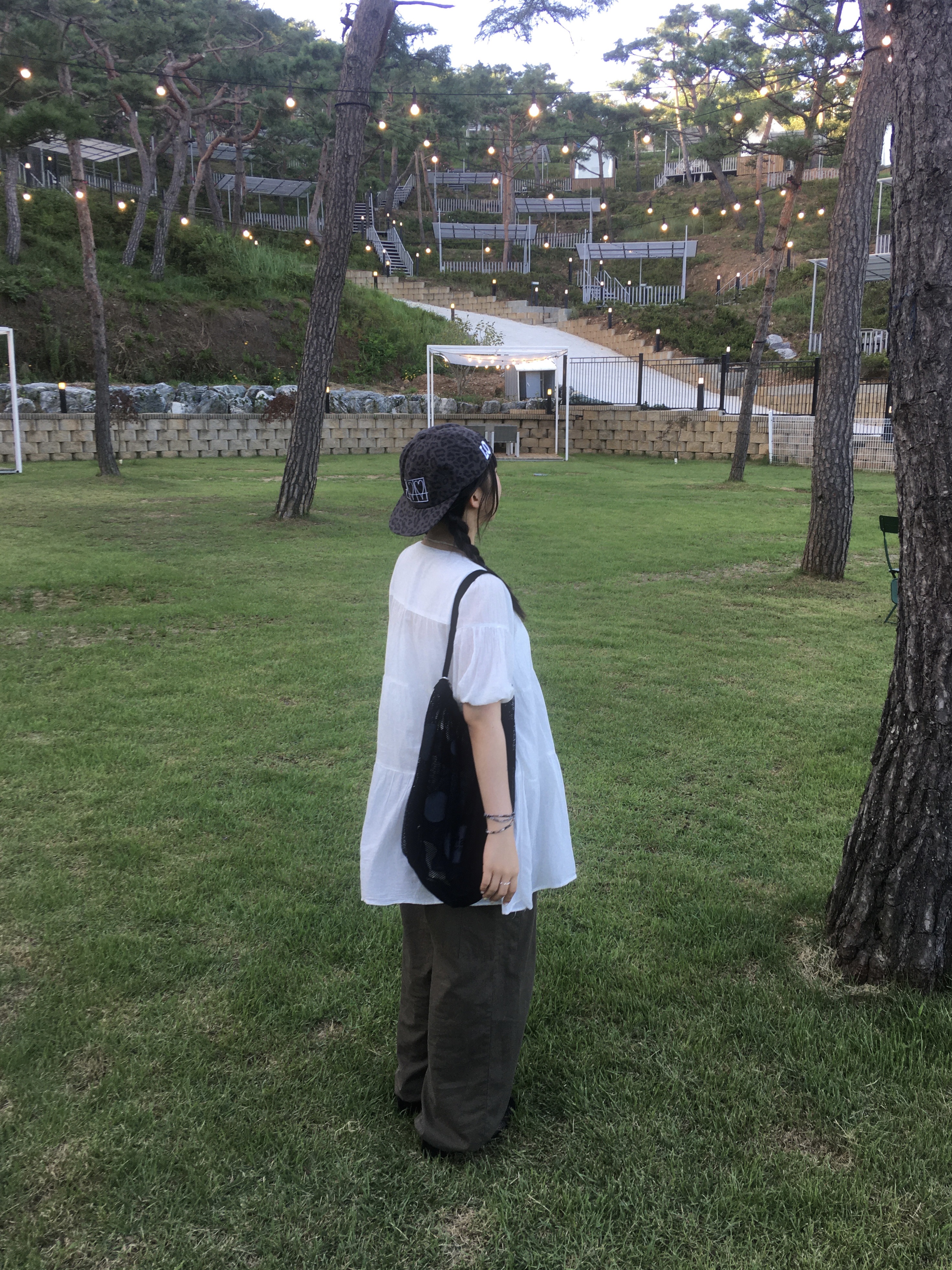 Safarispot Ultimate Dot Mesh Bag Black 착용 스타일 - 1
