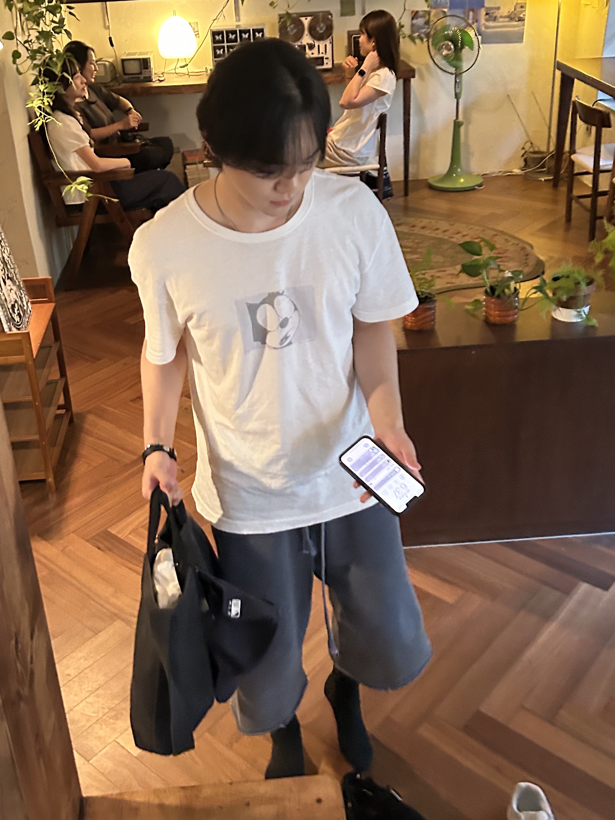 [프리오더] Polyteru Sliders Shoes Black, Polyteru Human Index Human 1/2 Sweatpants Blue 착용 스타일