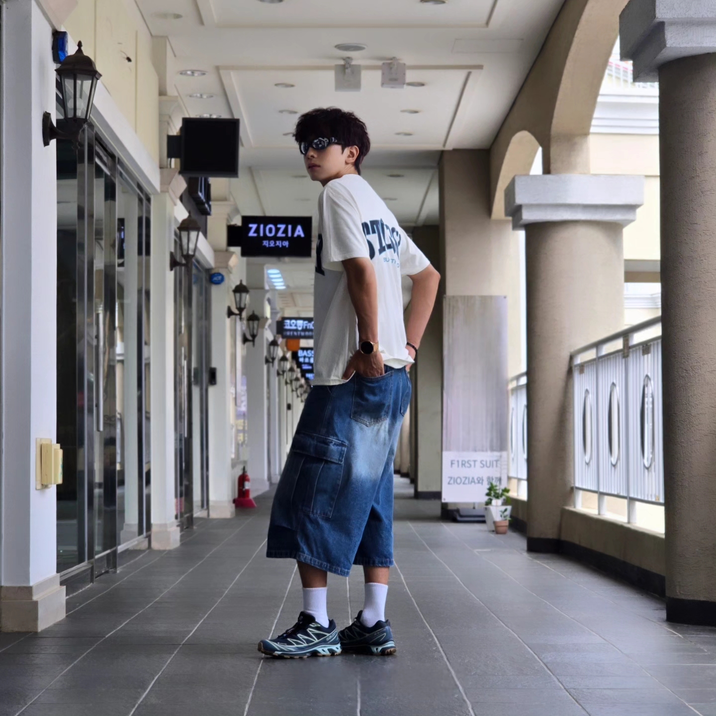 Stussy Burly Threads Pigment Dyed T-Shirt Natural, Samsung Galaxy Watch6 44mm LTE Silver (Korean Ver.) 착용 스타일 - 2