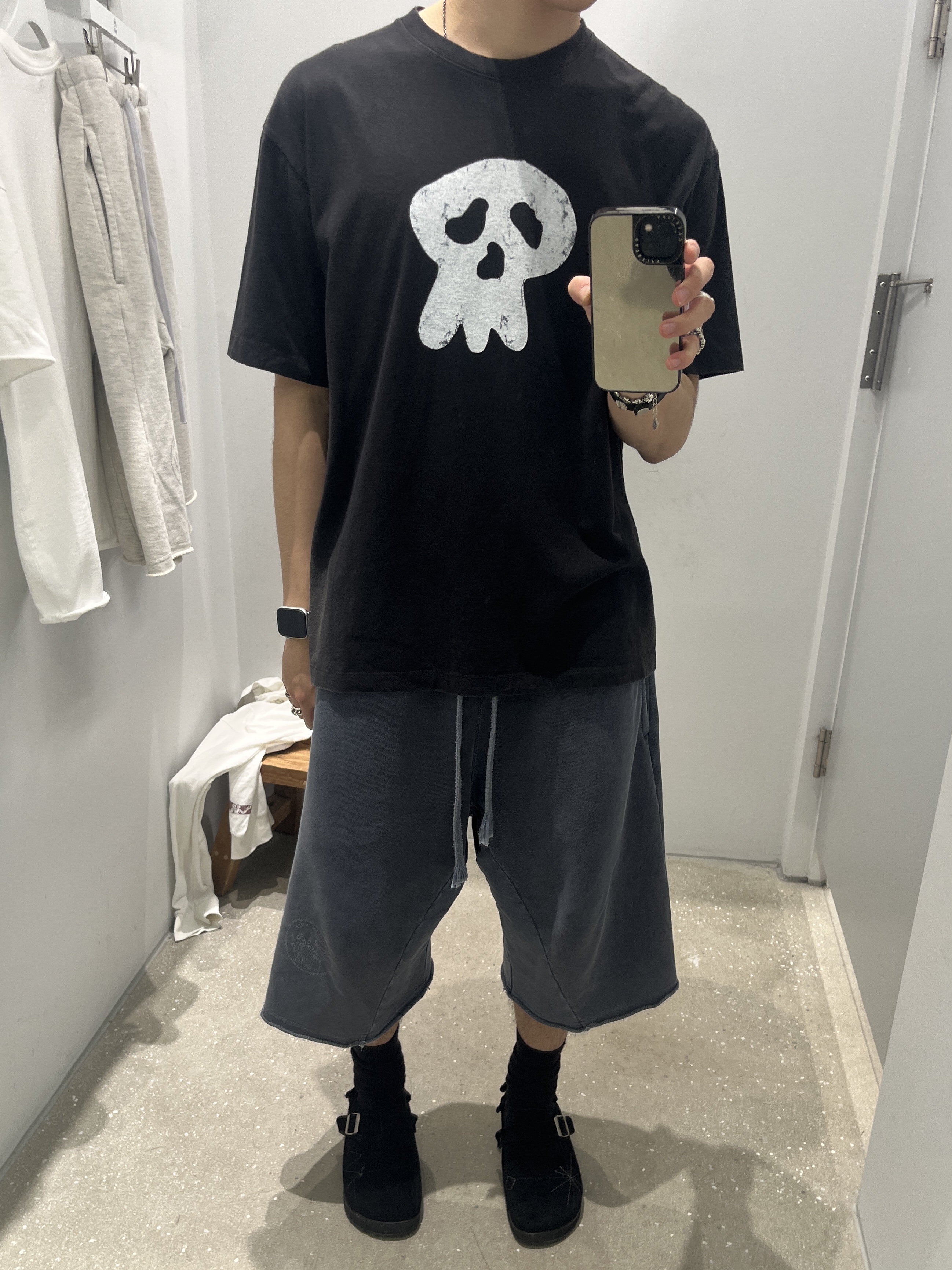 Polyteru HANK Sad Skull 1/2 Tee Black, Polyteru Human Index Human 1/2 Sweatpants Blue 착용 스타일