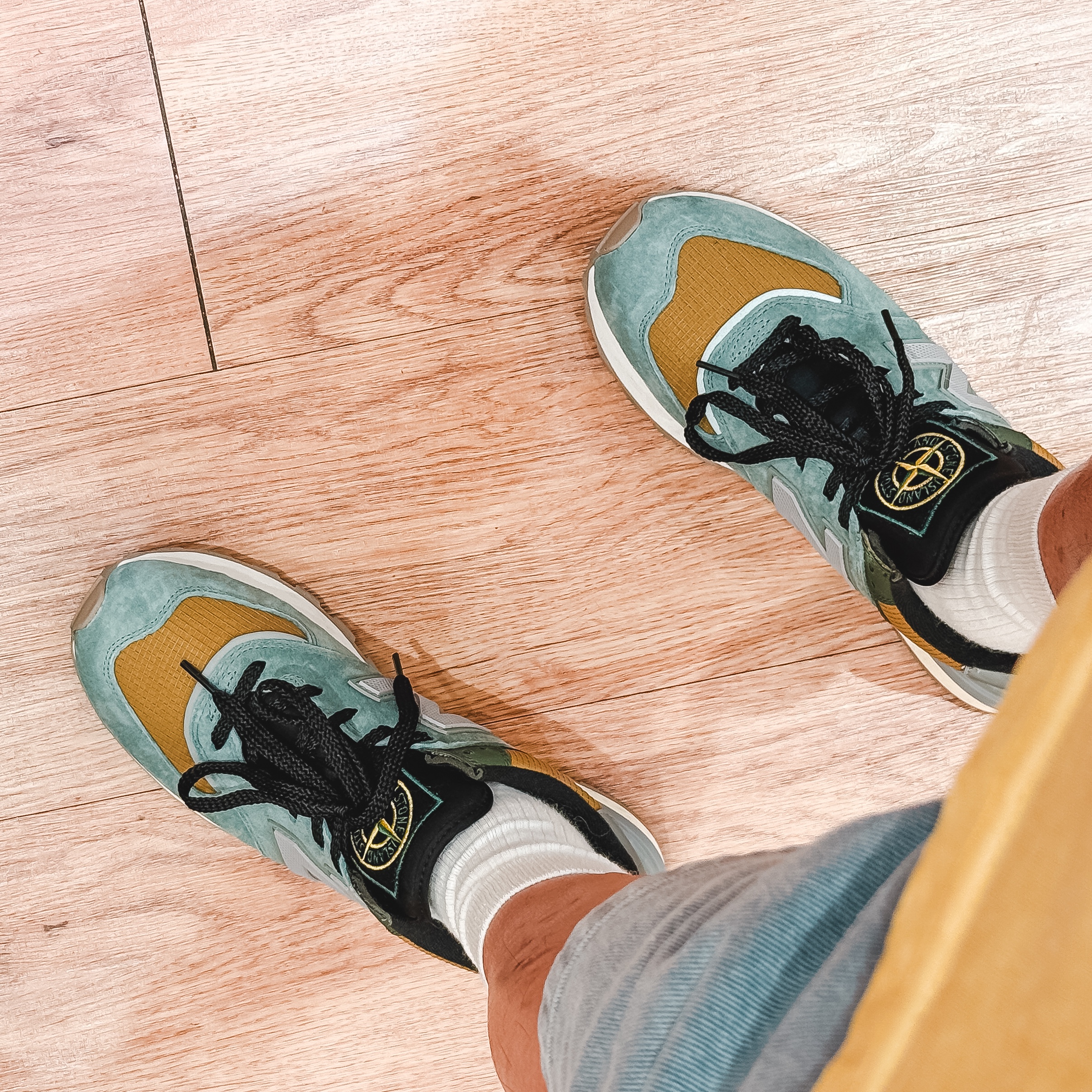 New Balance x Stone Island 574 Legacy Light Green 착용 스타일