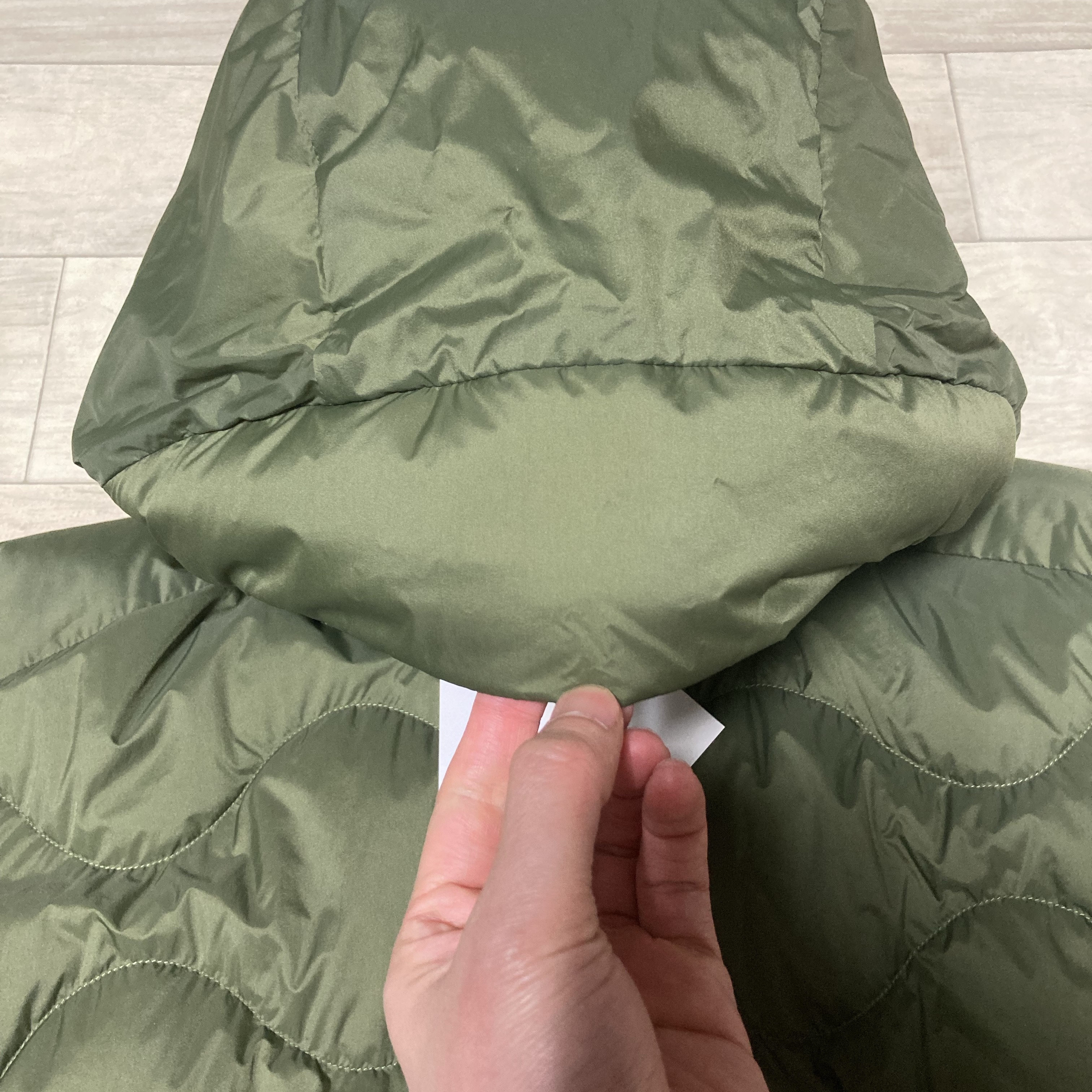 Uniqlo  x JW Anderson Ultralight Down Parka Olive - KR 착용 스타일 - 4