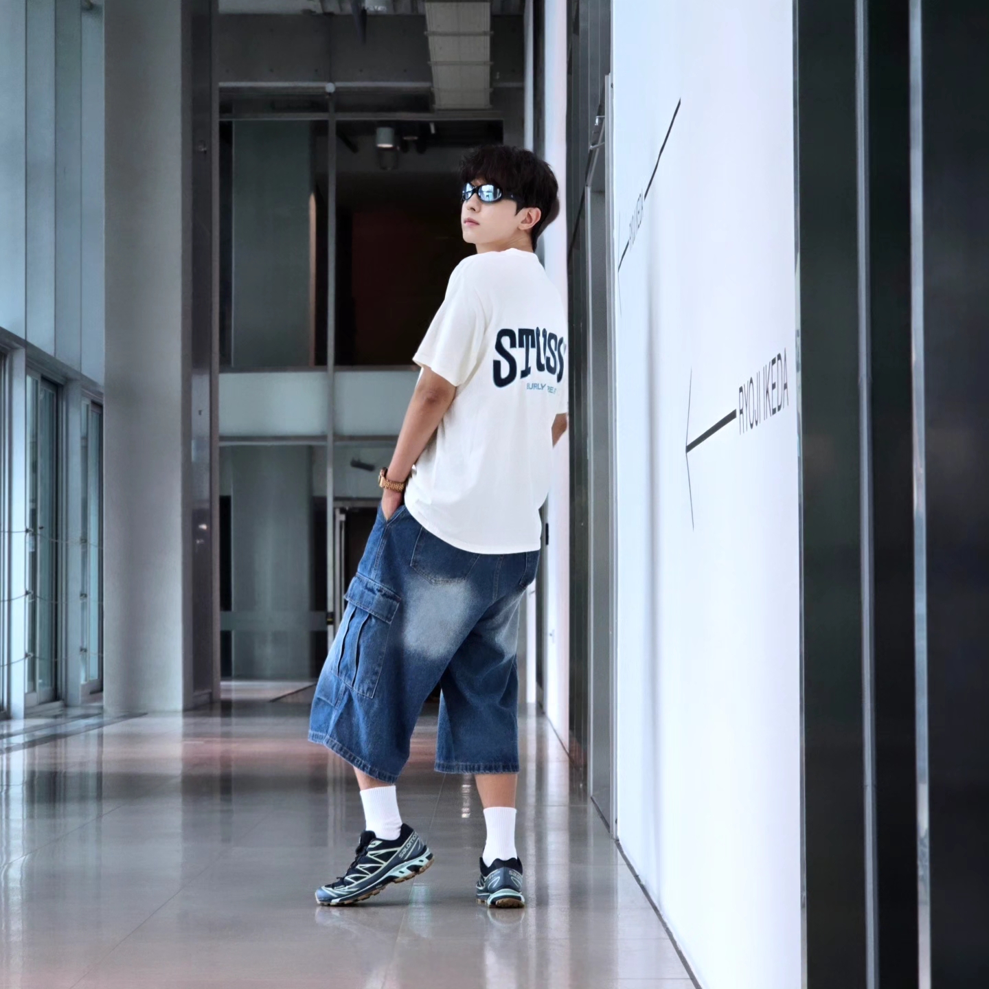 Stussy Burly Threads Pigment Dyed T-Shirt Natural, Samsung Galaxy Watch6 44mm LTE Silver (Korean Ver.) 착용 스타일 - 3