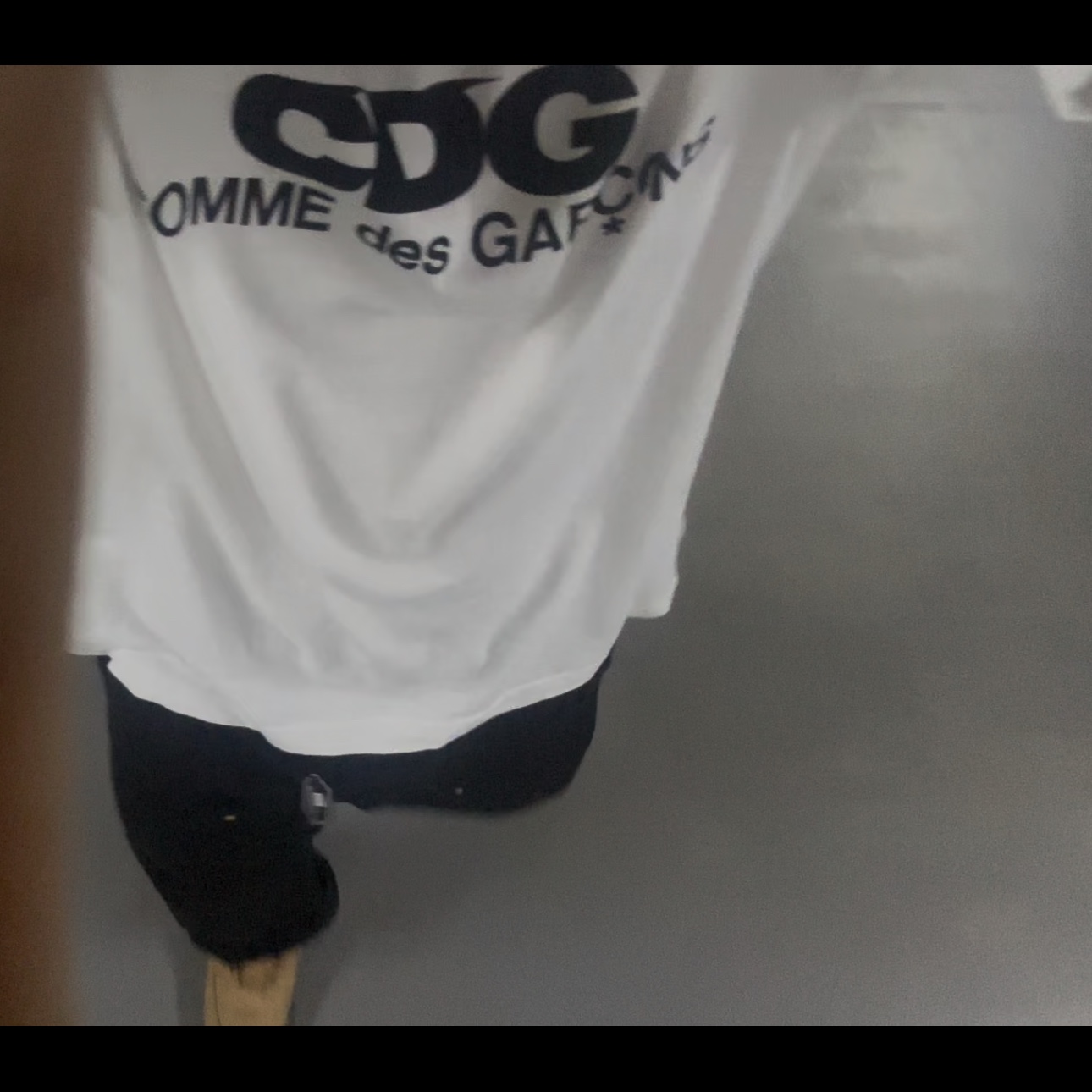 CDG Logo T-Shirt White, Carhartt WIP Dearborn Canvas Double Knee Pants Black Rinsed 착용 스타일