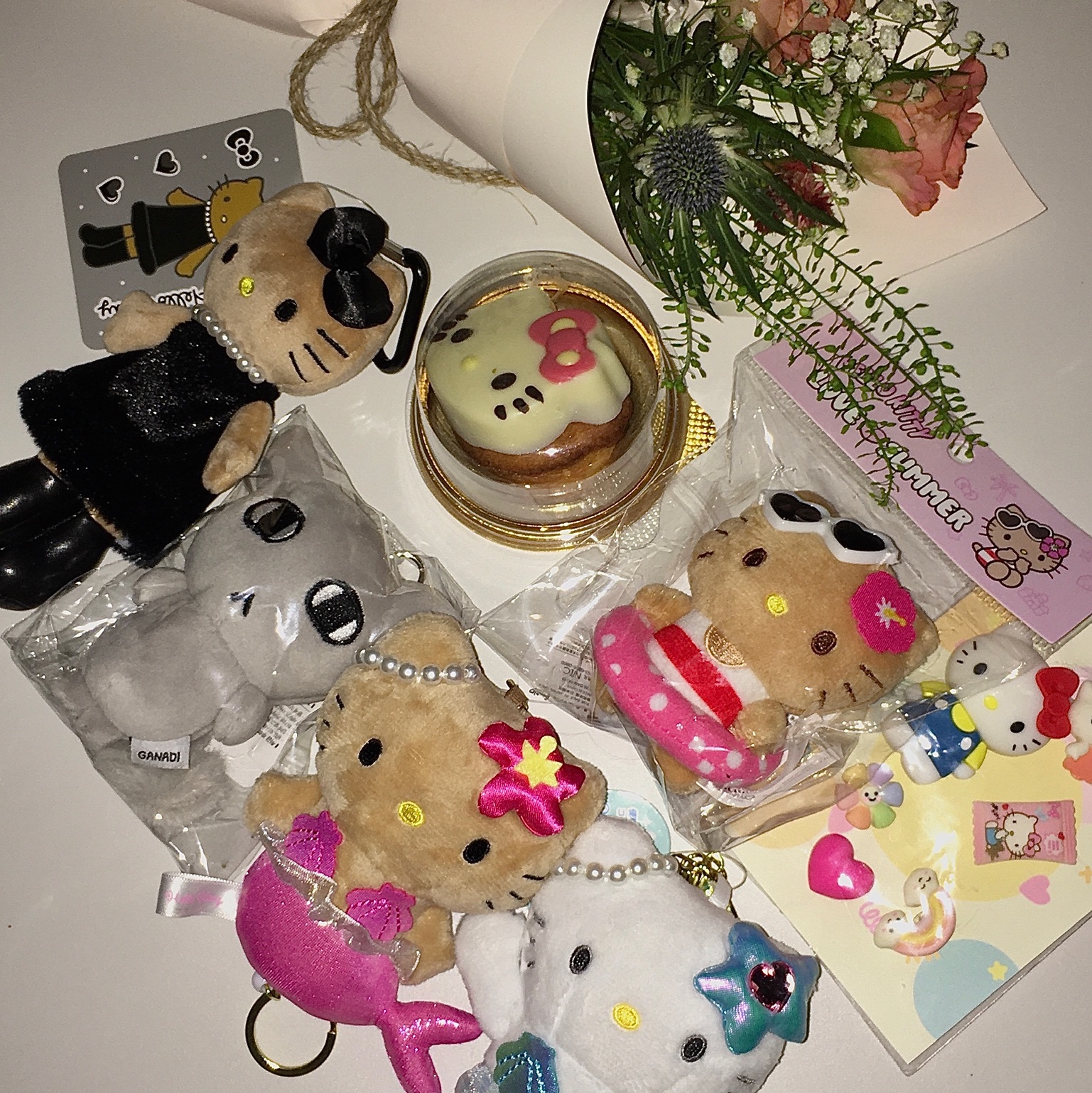 Sanrio Hello Kitty Reel Mascot Holder Mermaid Pink, Sanrio x Olive Young Tanning Sanrio Characters Doll Keyring Tanning Hello Kitty 착용 스타일