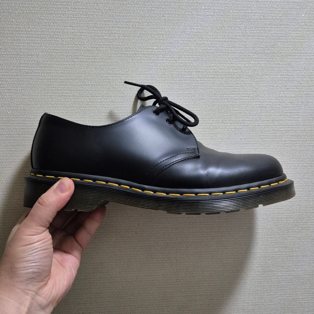 Dr. Martens 1461 Smooth Black 착용 스타일