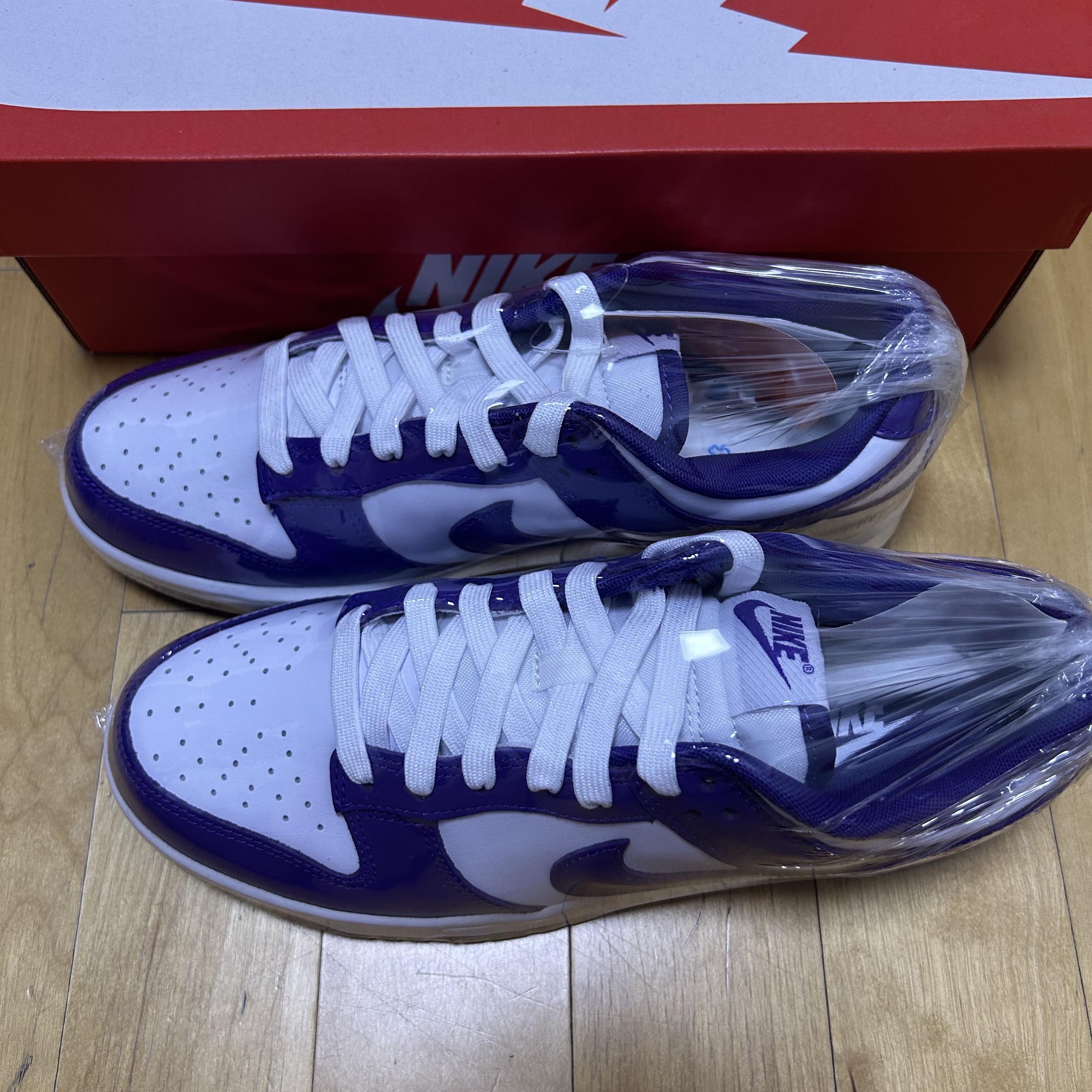 Nike Dunk Low Retro Championship Court Purple 착용 스타일