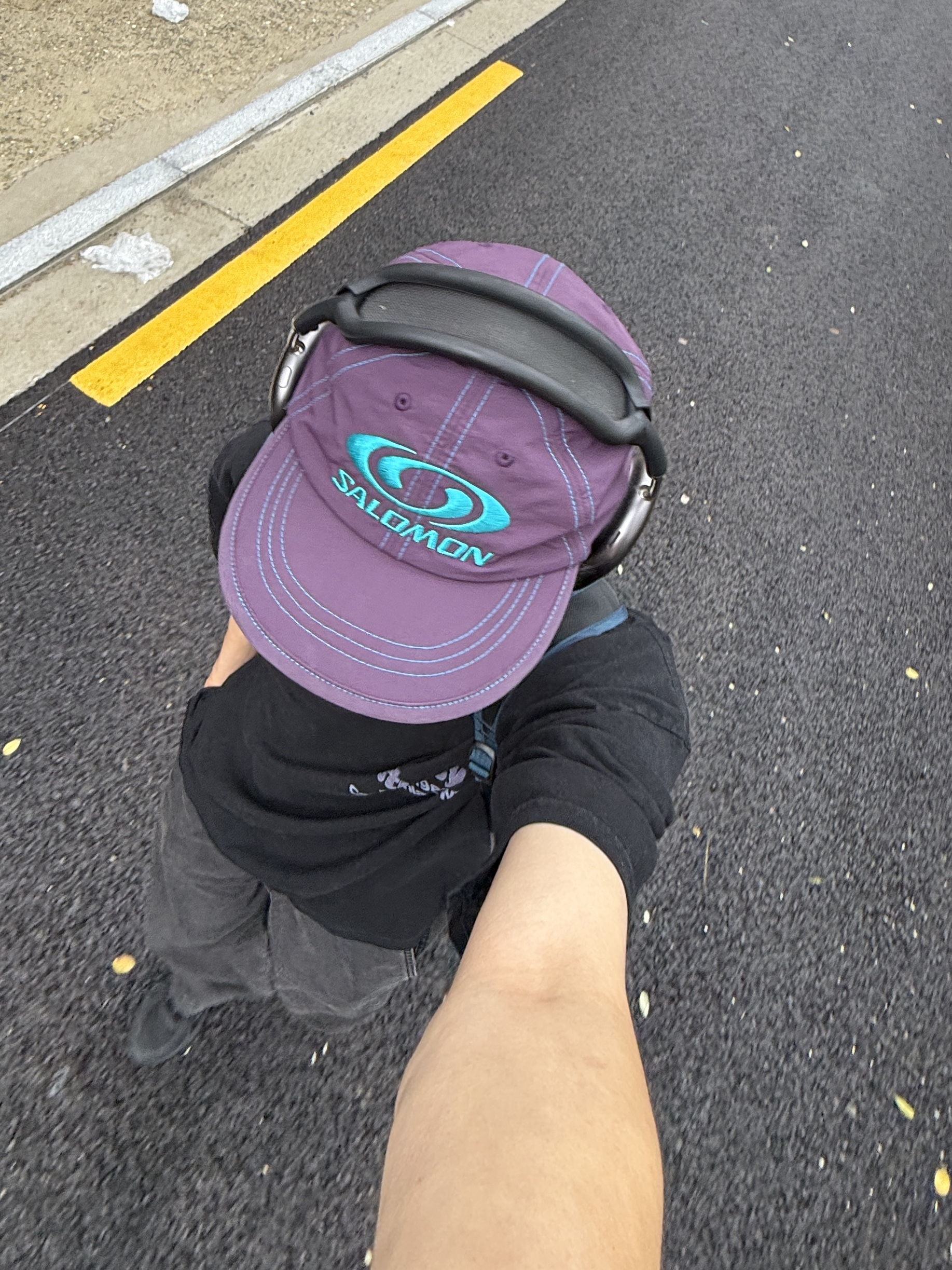 Asics Jog 100 T Black - 4E Extra Wide, Uniqlo C Wide Parachute Pants Denim Dark Gray - KR 착용 스타일 - 1