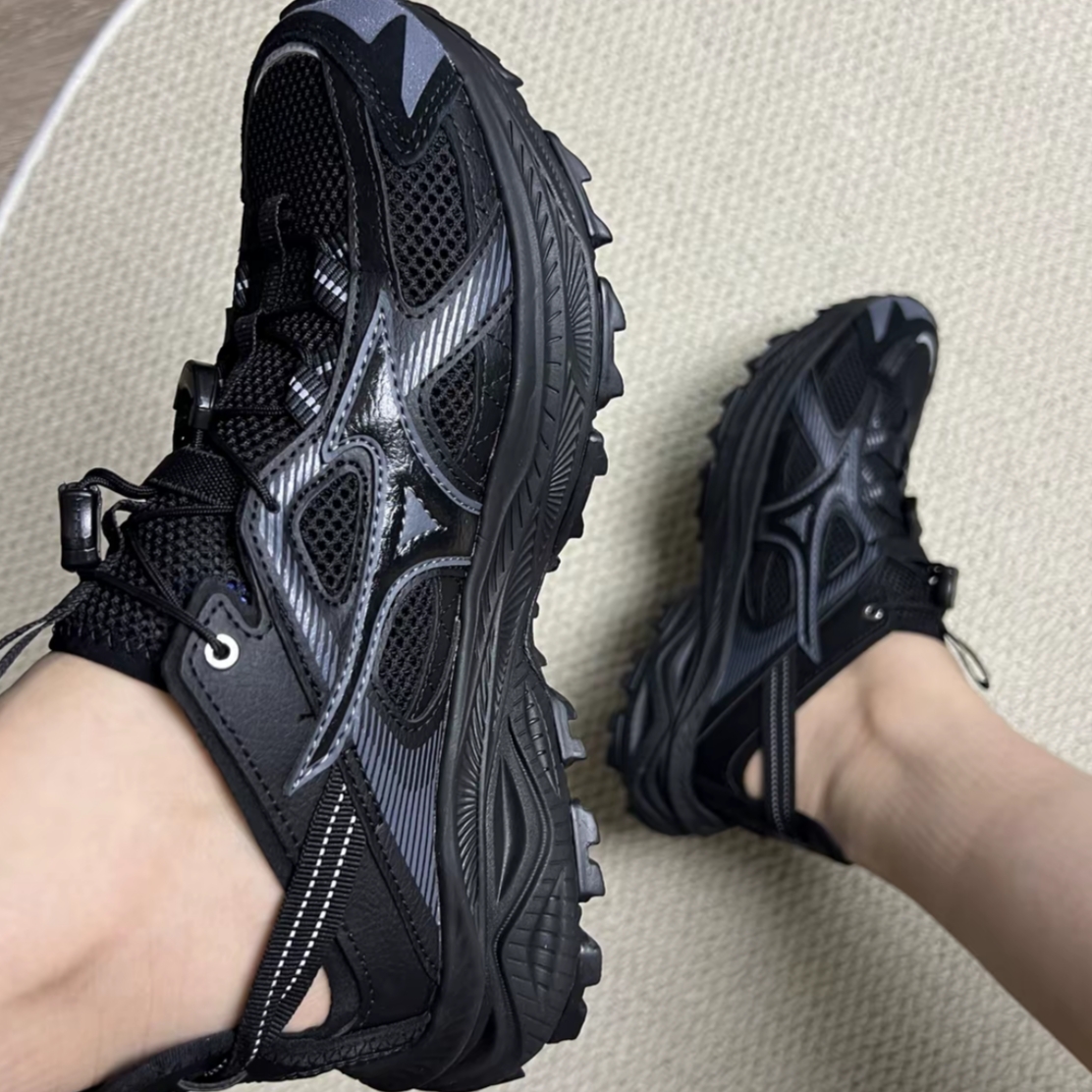 Mizuno Racer Trail SE Black 착용 스타일